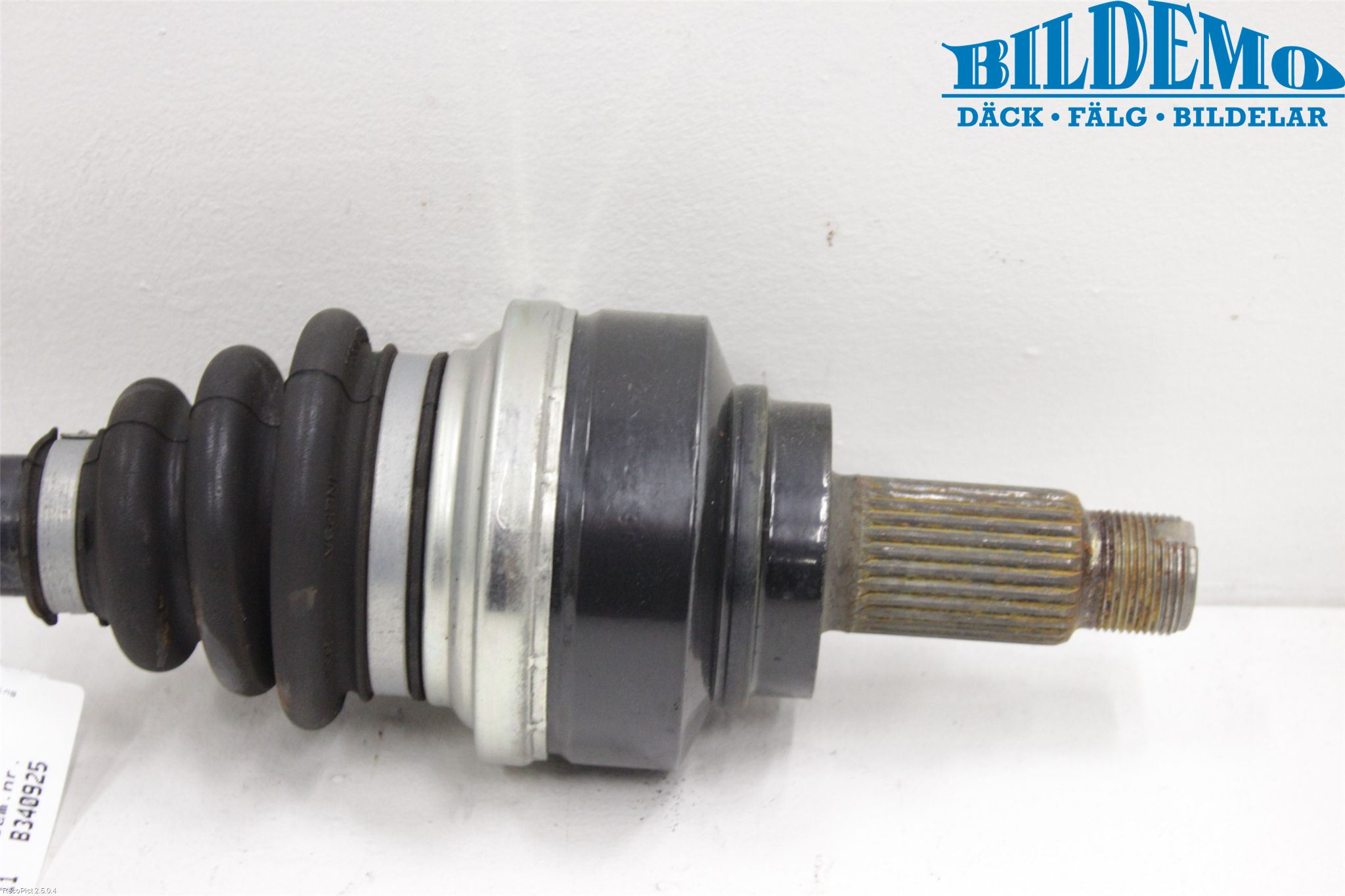 BMW 1 F20/F21 11-19 Drivaxel Bak Vänster