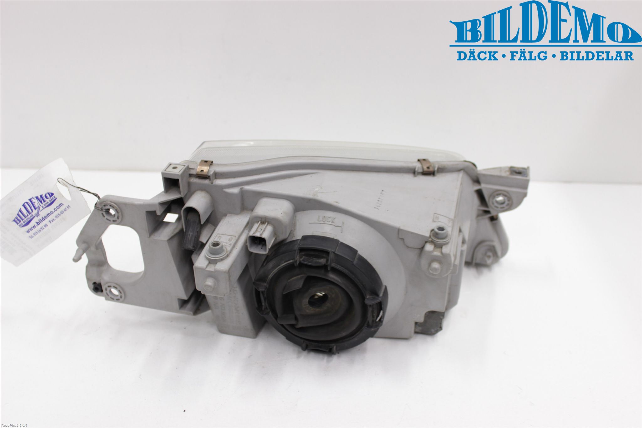 Mazda 323 F 99-03 Strålkastare Vänster