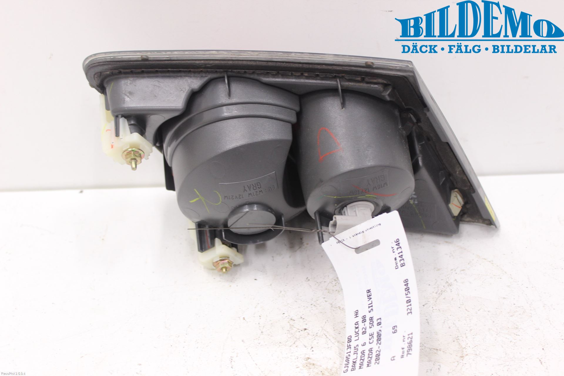 Mazda 6 02-08 Bakljus Lucka Hö