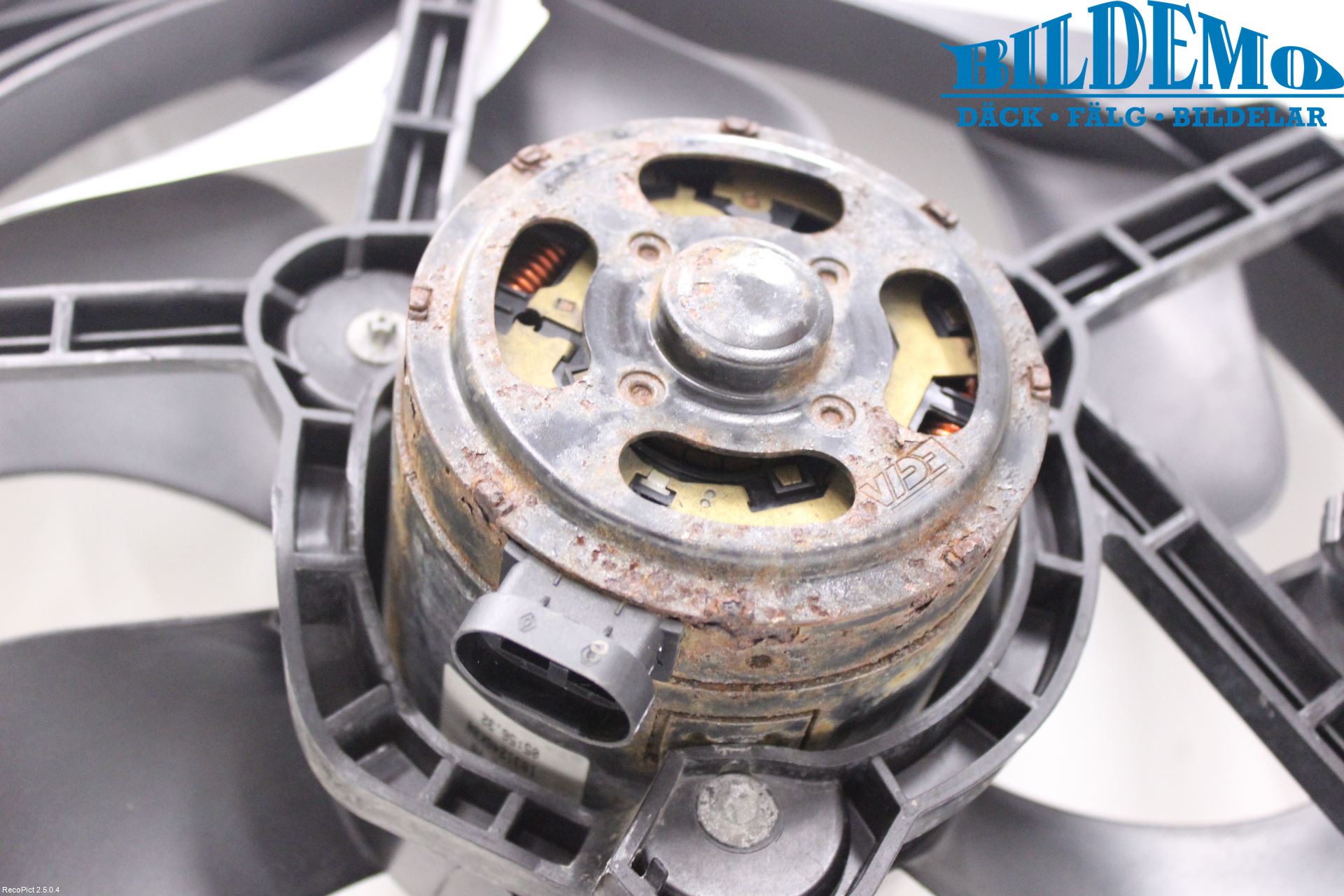 Opel VIVARO 01-14 Kylfläkt El