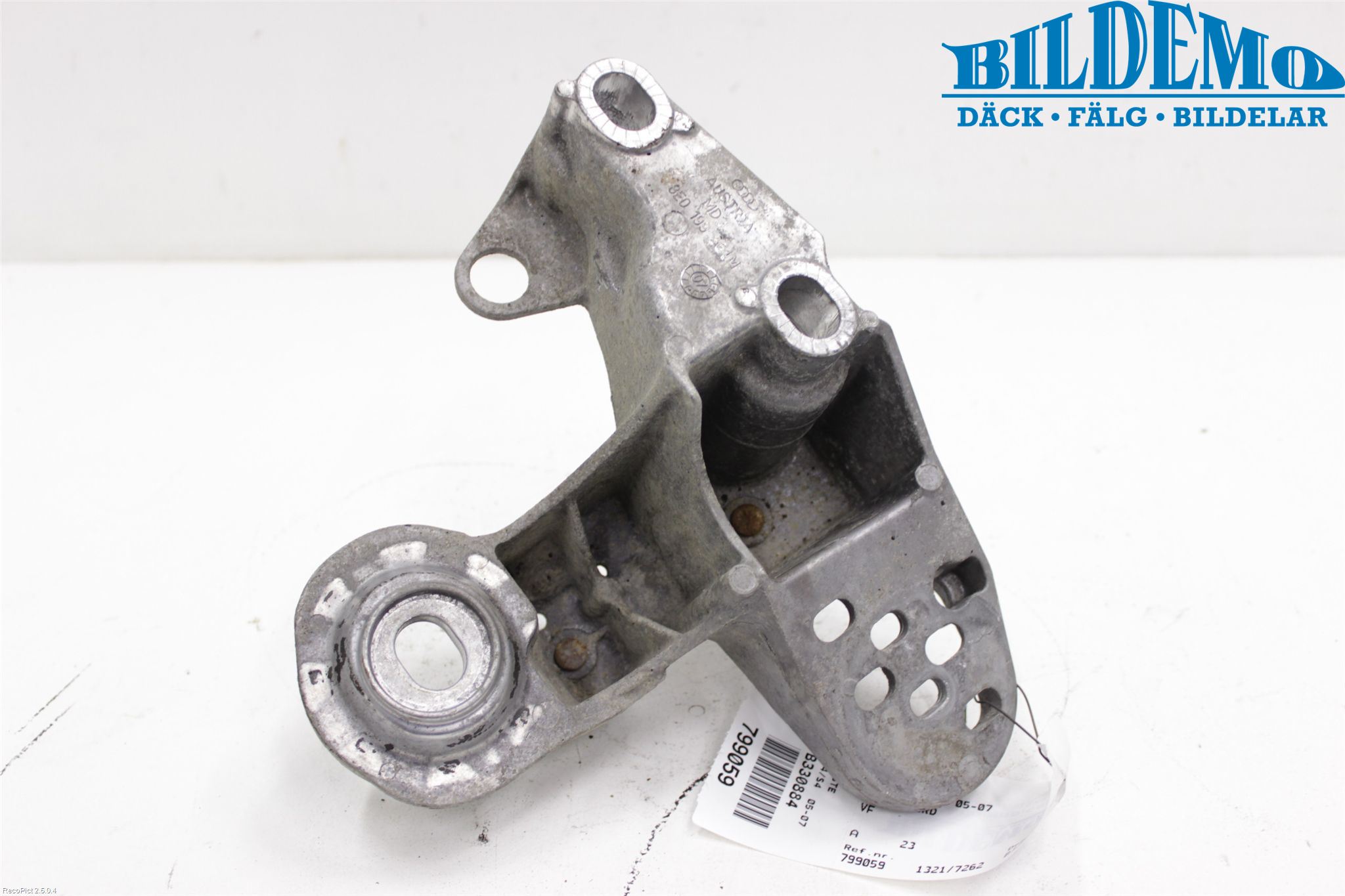 Audi A4/S4 05-07 Motorfäste