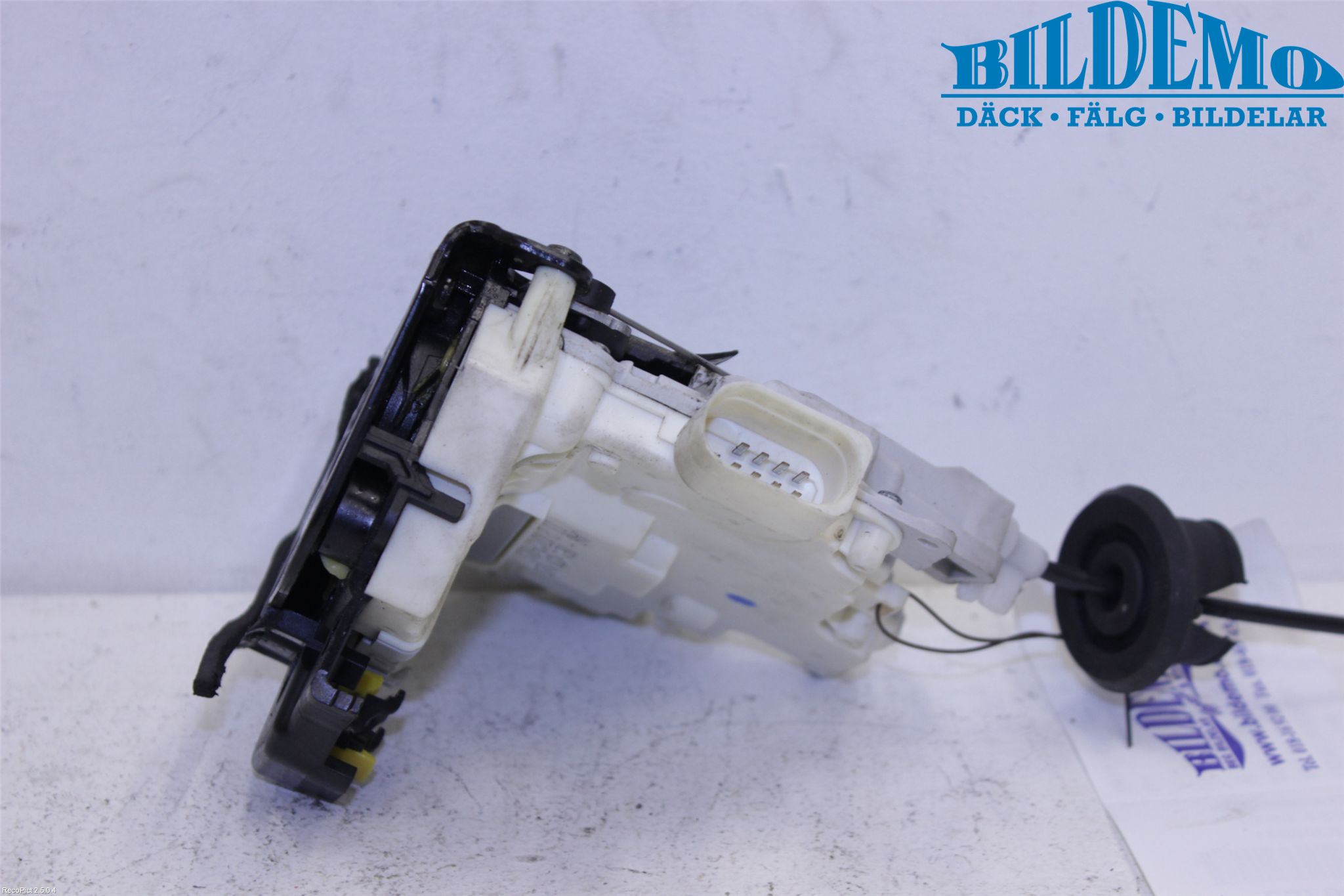 Audi A4/S4 05-07 Låskista-Dörrlås