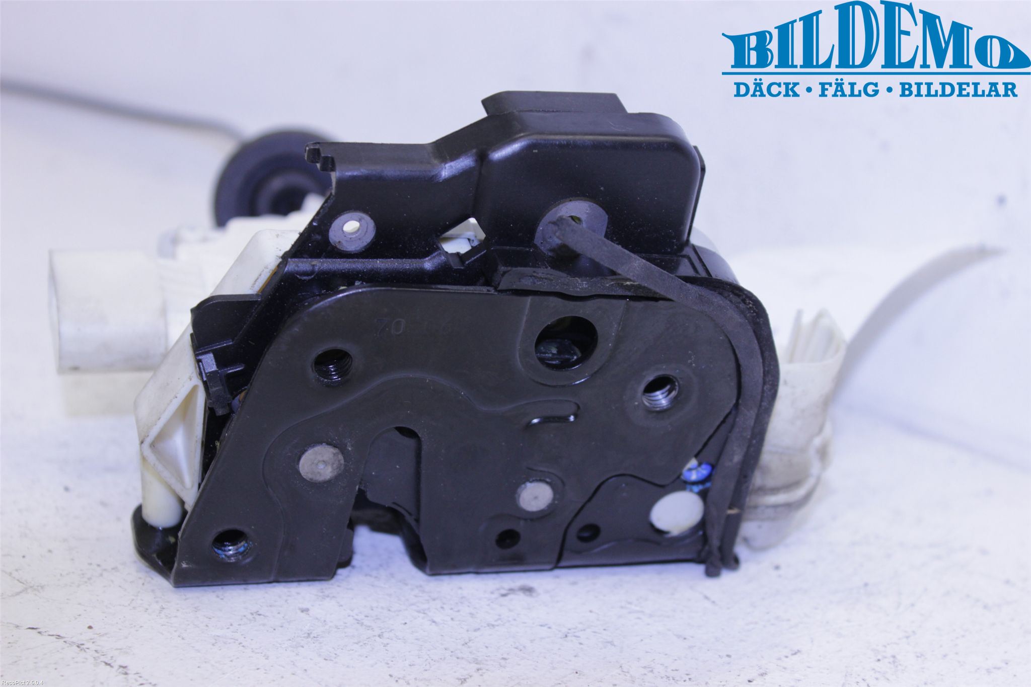 Audi A4/S4 05-07 Låskista-Dörrlås