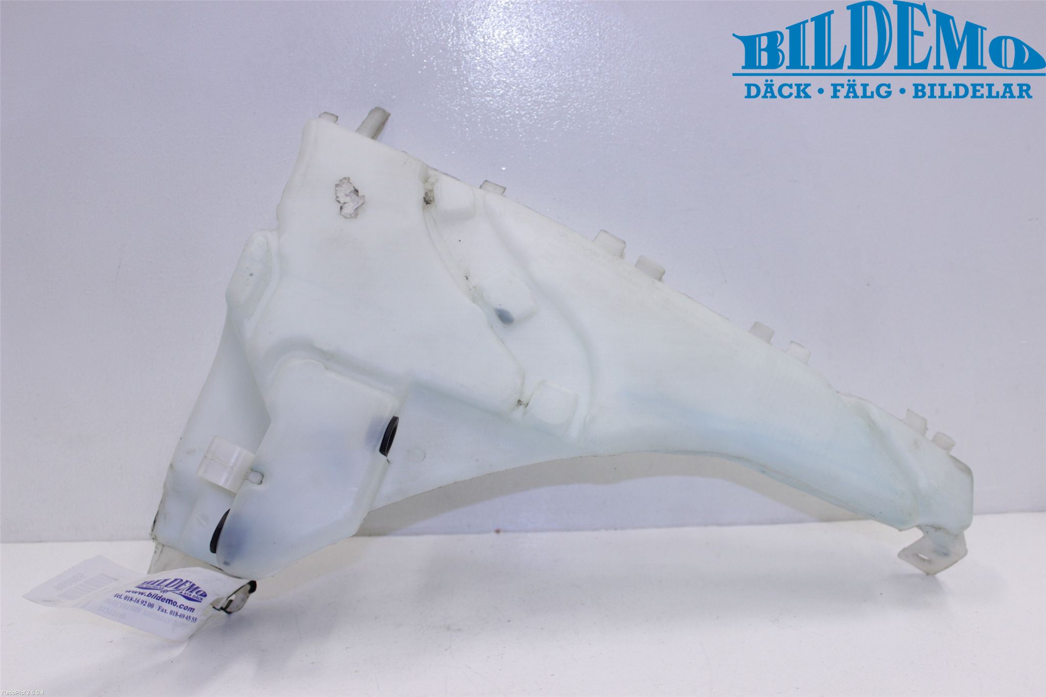 Volvo C30 07-10 Spolartank Vindruta-Strål