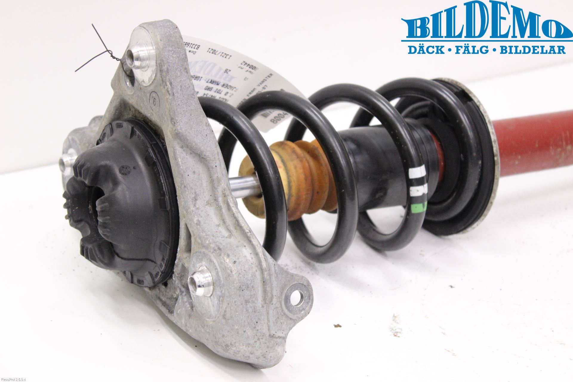 Audi A4/S4 05-07 Fjäderben Fram Vänster