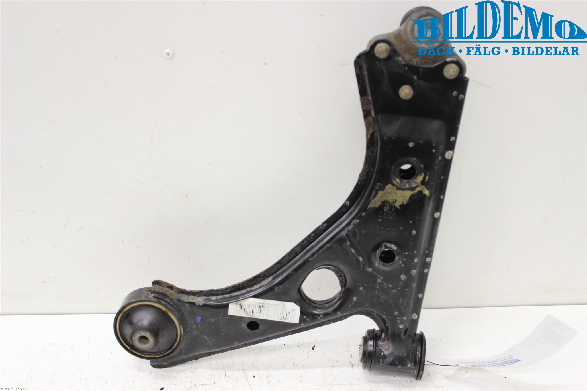 Opel CORSA D 07-14 Bärarm Fram Undre Hö
