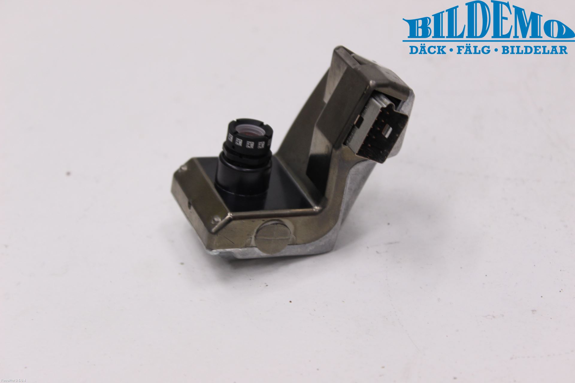 BMW 5 F10/F11/F18 09-17 Farthållare