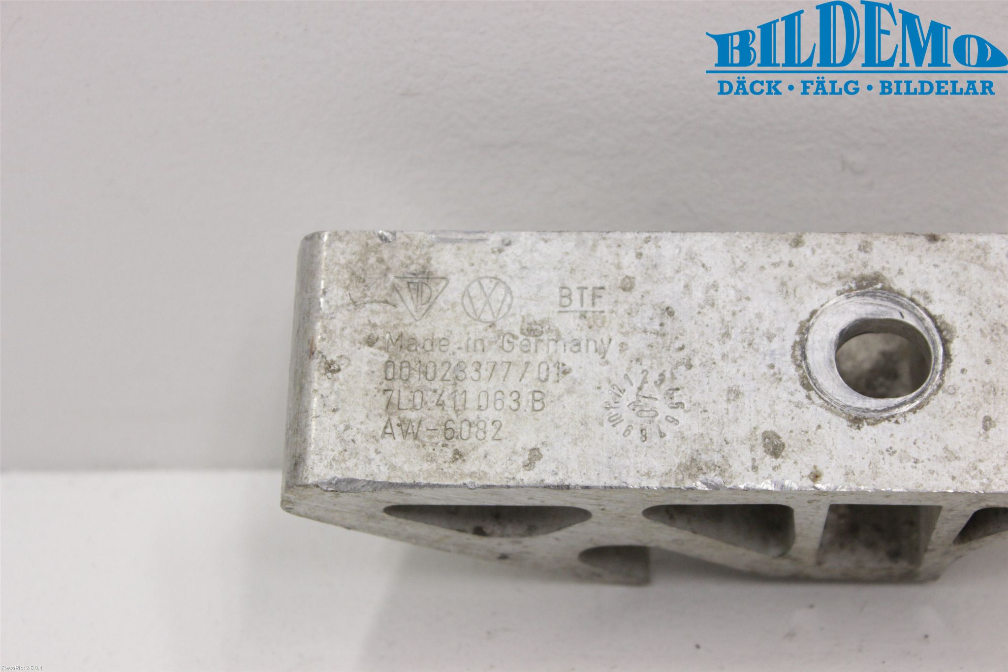 Volkswagen VW TOUAREG 7L 03-10 Krängningshämmarfäste