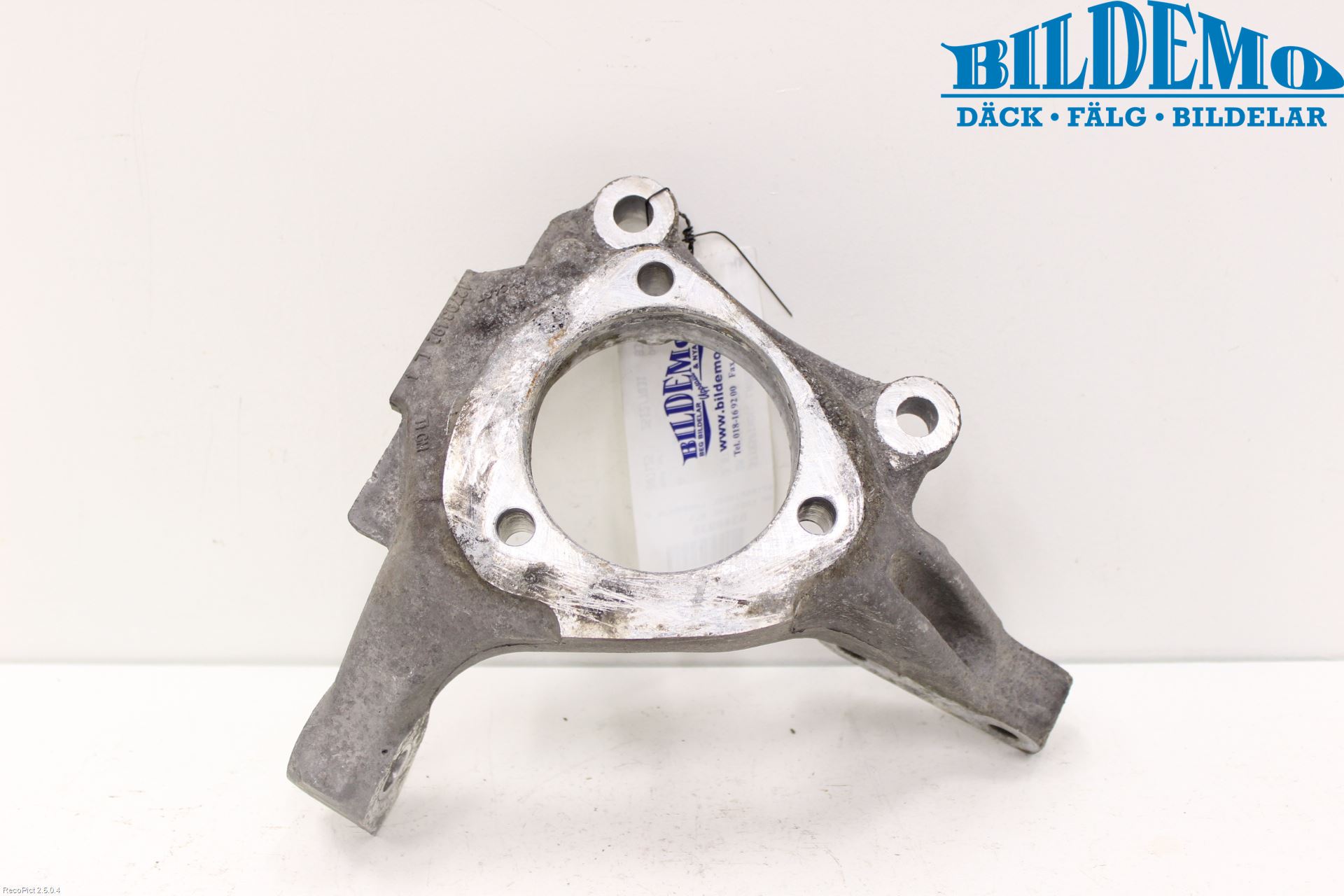 Cadillac BLS Styrspindel Lagerhus Vä