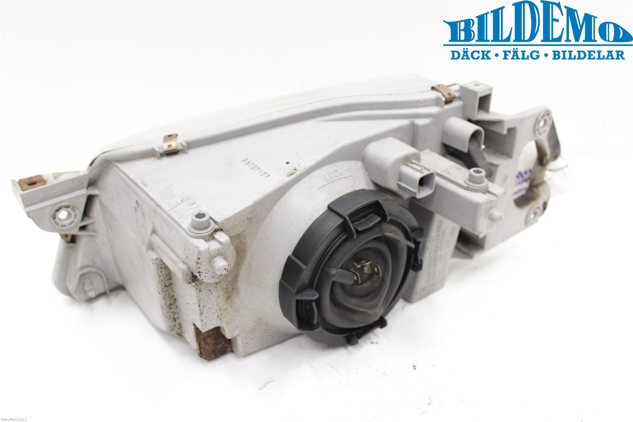 Mazda 323 F 99-03 Strålkastare Höger