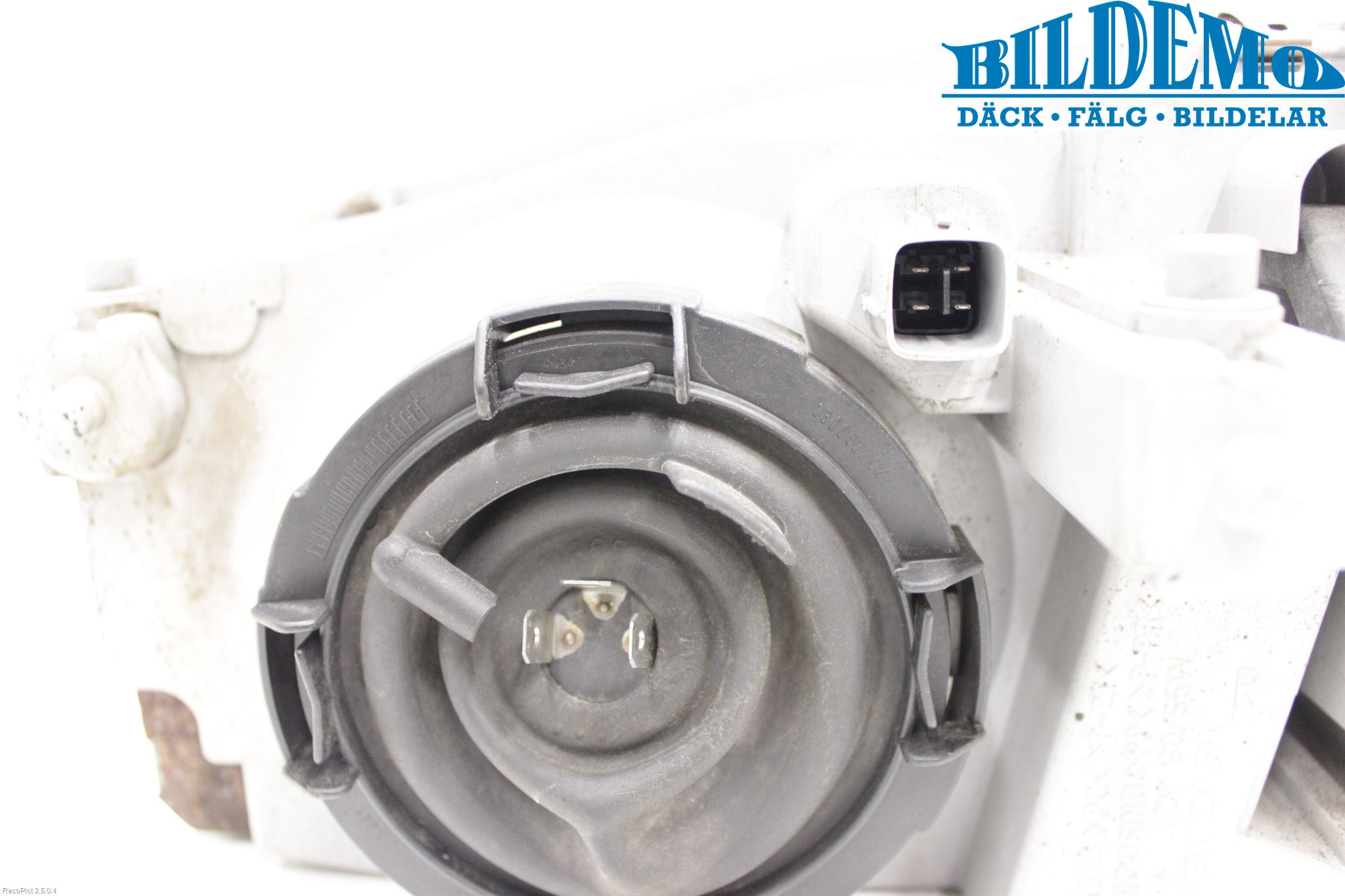 Mazda 323 F 99-03 Strålkastare Höger