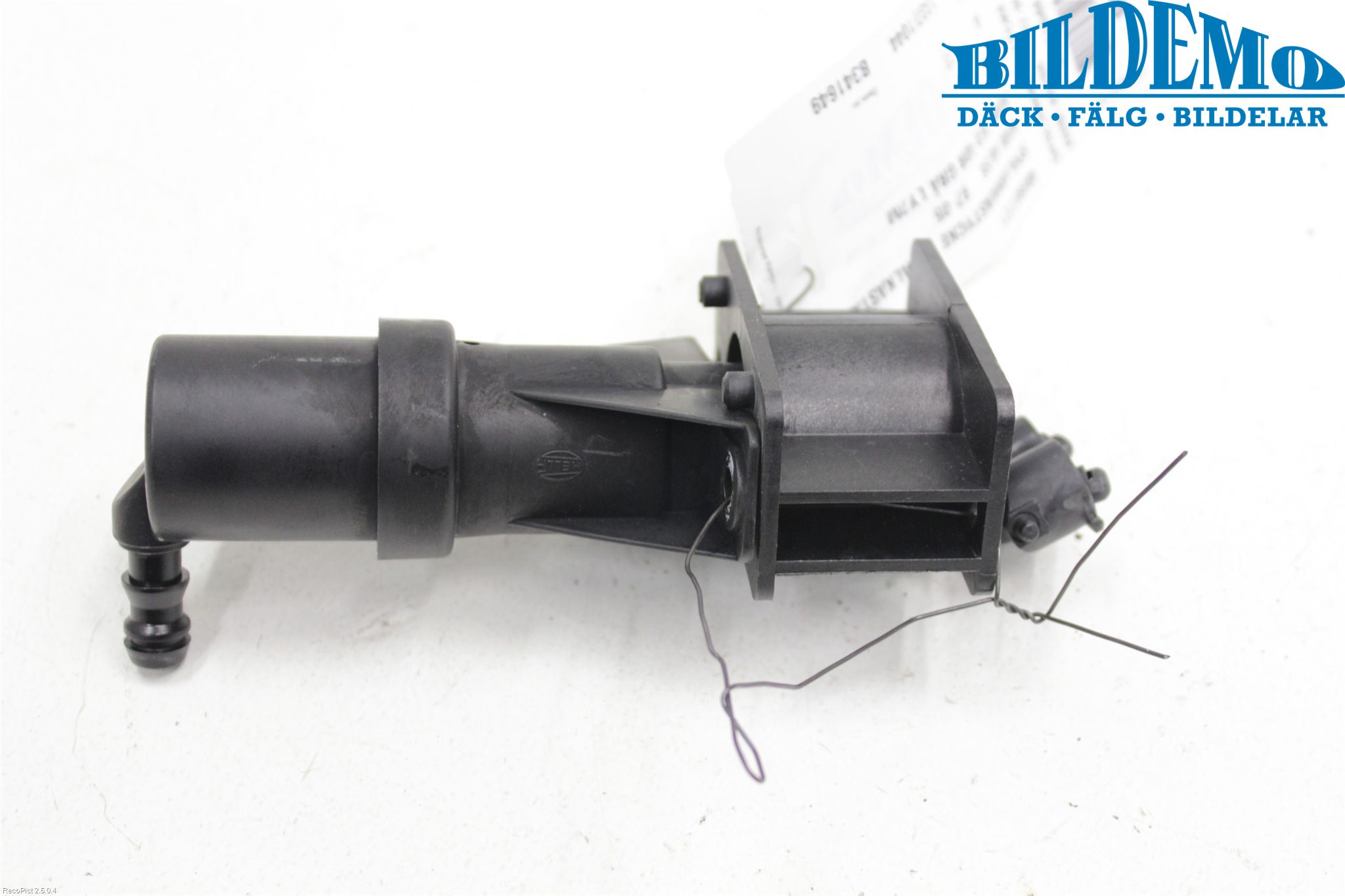 Audi A6/S6     97-05 Spolarmunstycke Strålkastare