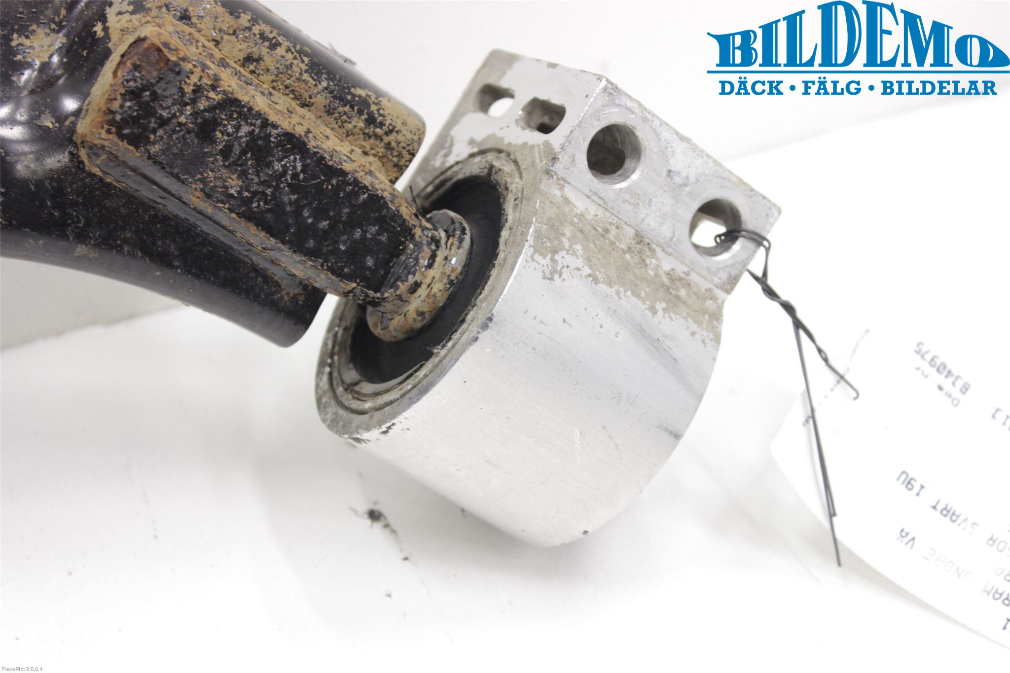 Opel ANTARA Bärarm Fram Undre Vä