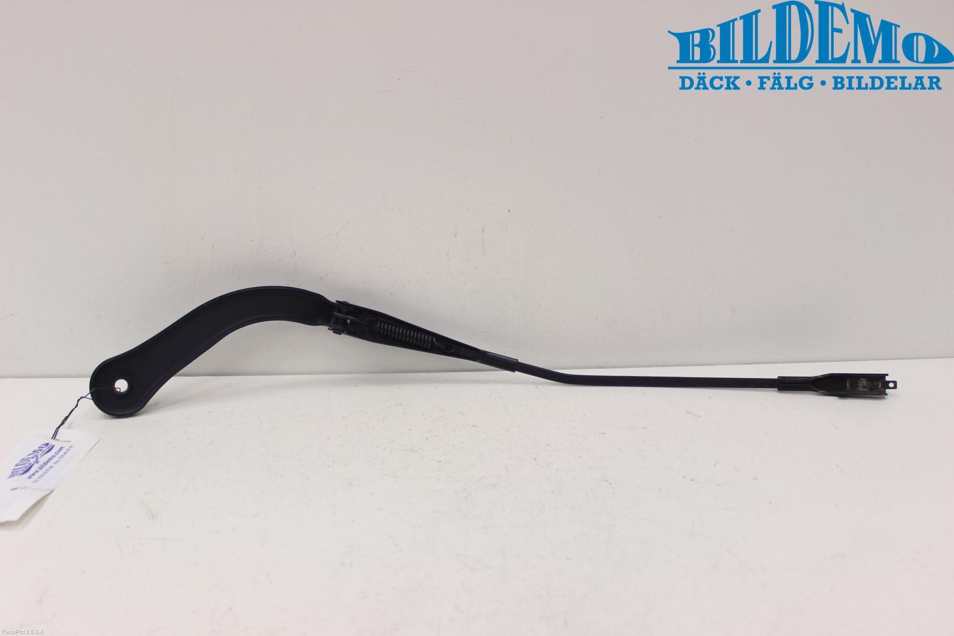 BMW 3 E90/91 SED/TOU 05-12 Torkararm Armar Vindruta