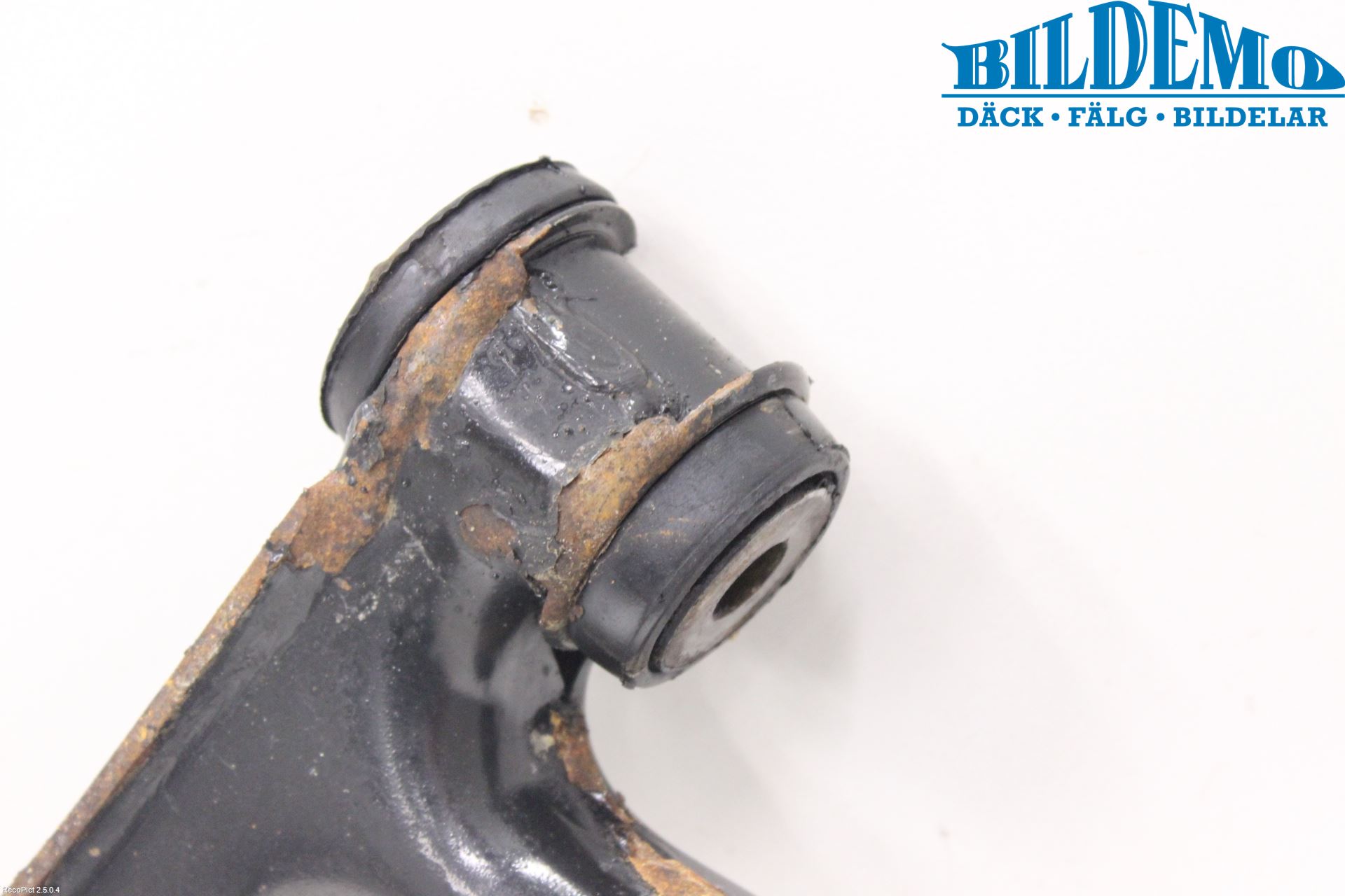 Ford TRANSIT CONNECT 03-08 Bärarm Fram Undre Hö