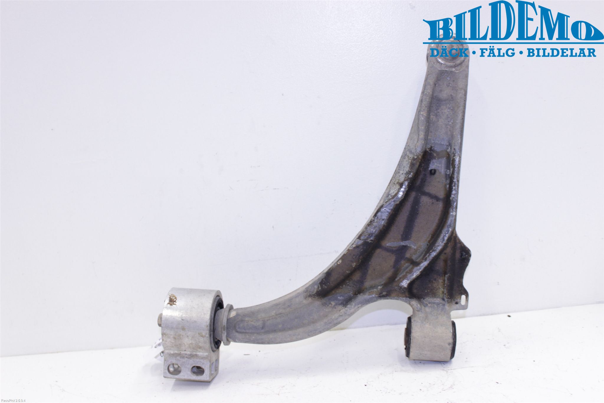 Opel ASTRA J 10-15 Bärarm Fram Undre Hö