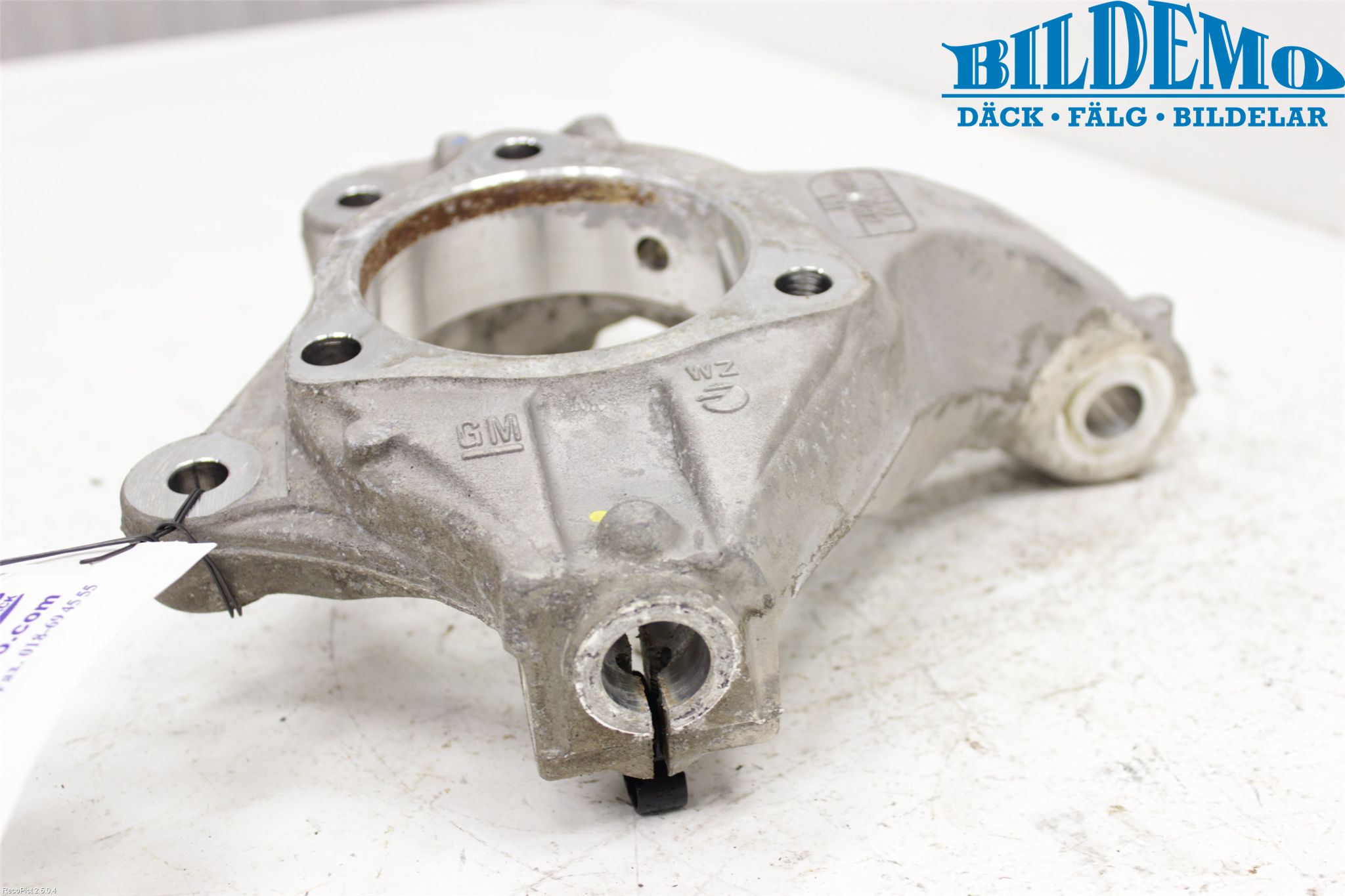 GM CHEVROLET CRUZE Styrspindel Lagerhus Vä