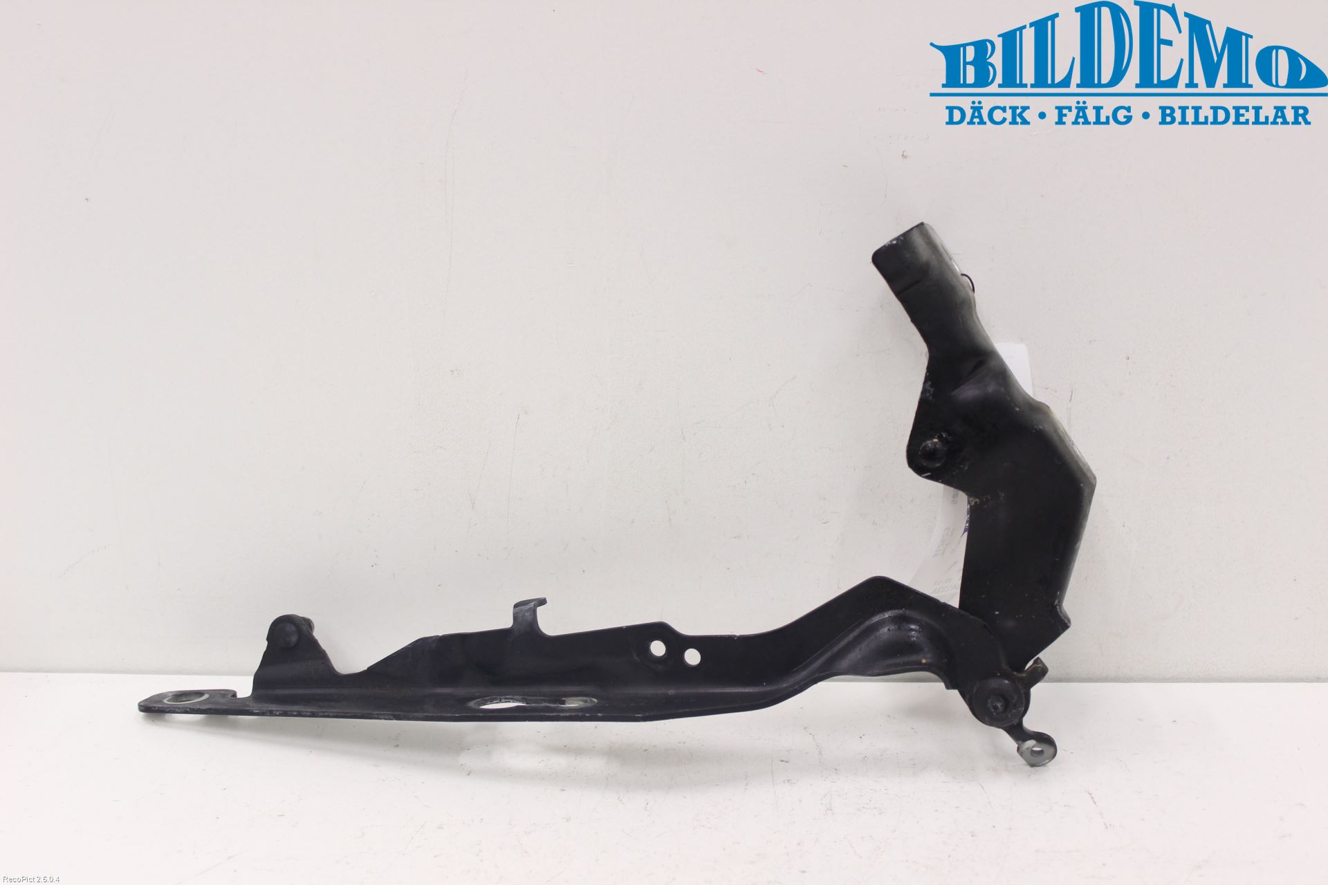 Volvo S80 07-13 Huvgångjärn