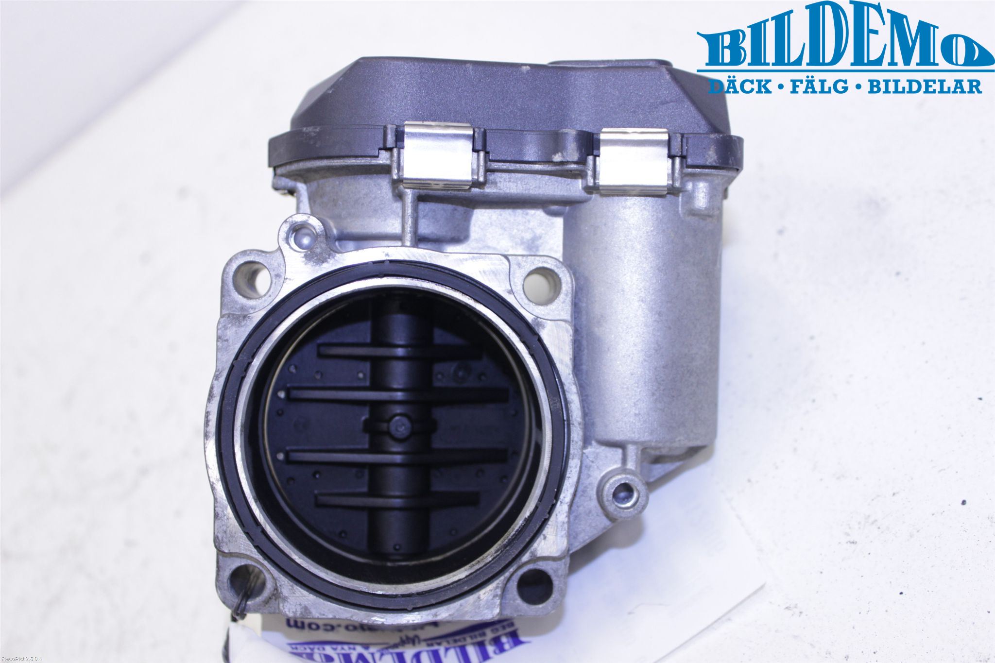 BMW 3 E90/91 SED/TOU 05-12 Injspjällhus