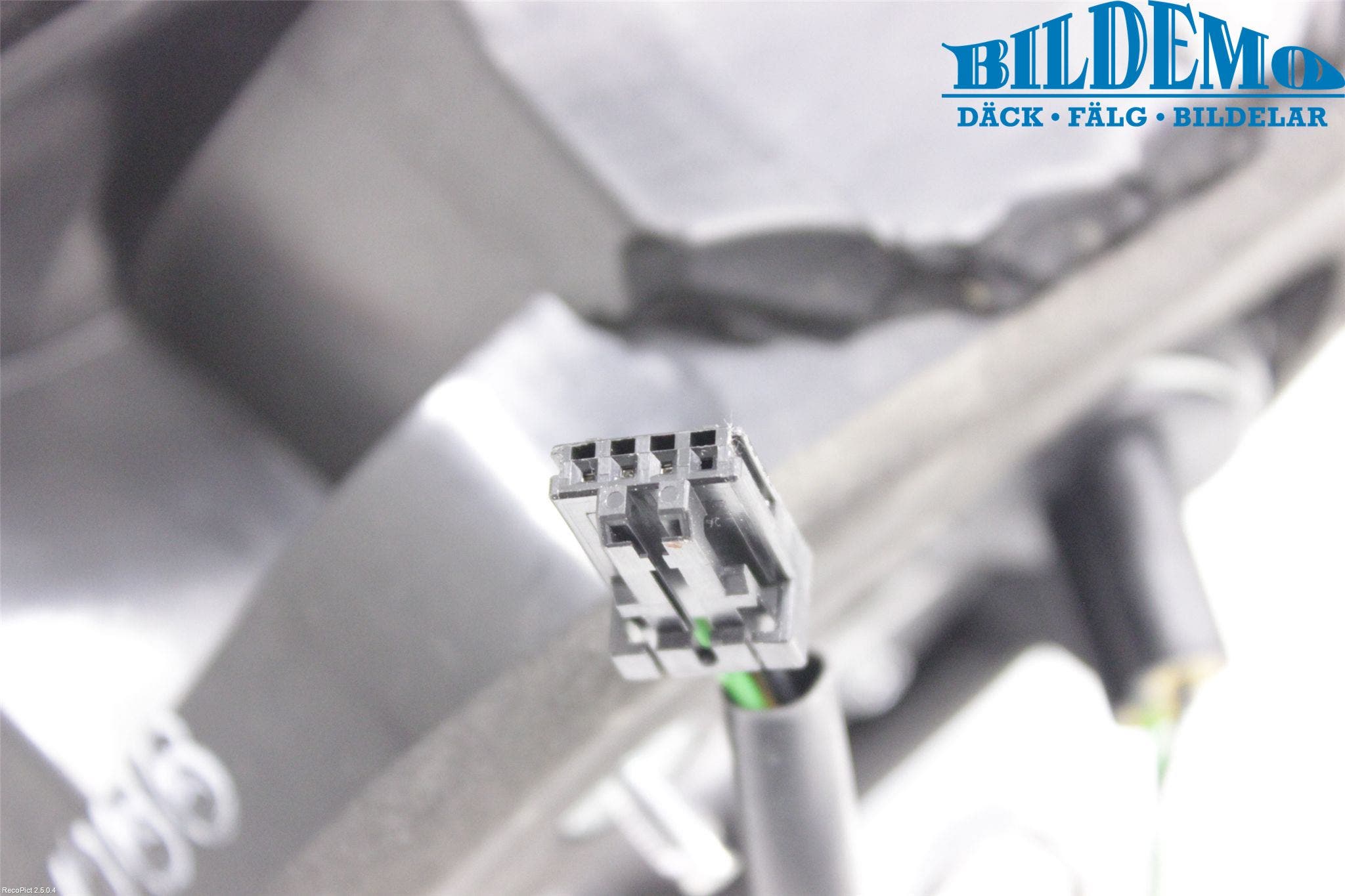 GM CHEVROLET CRUZE Bakljus Lucka Vä