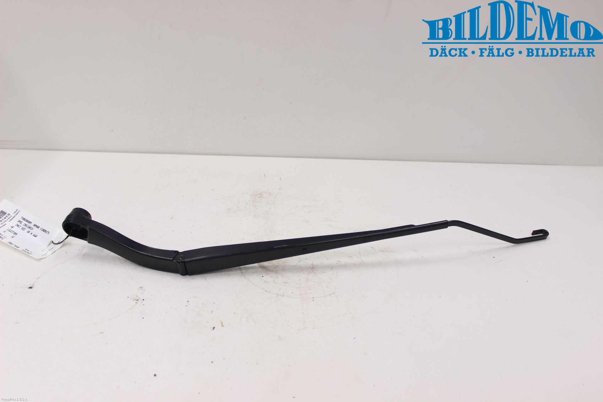 Opel INSIGNIA 09-16 Torkararm Armar Vindruta