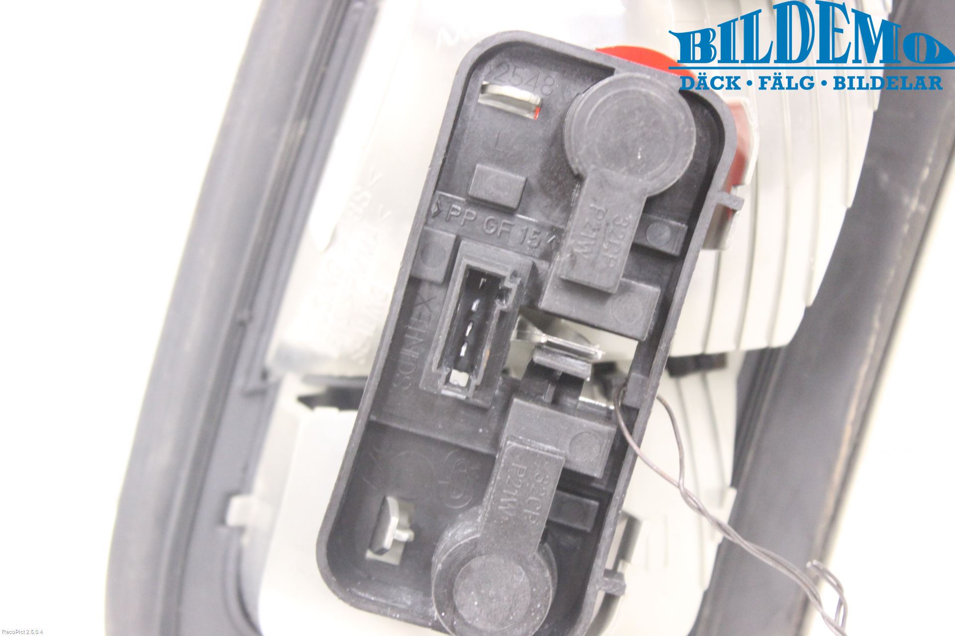 Saab 9-3 VER 2 Bakljus Lucka Vä