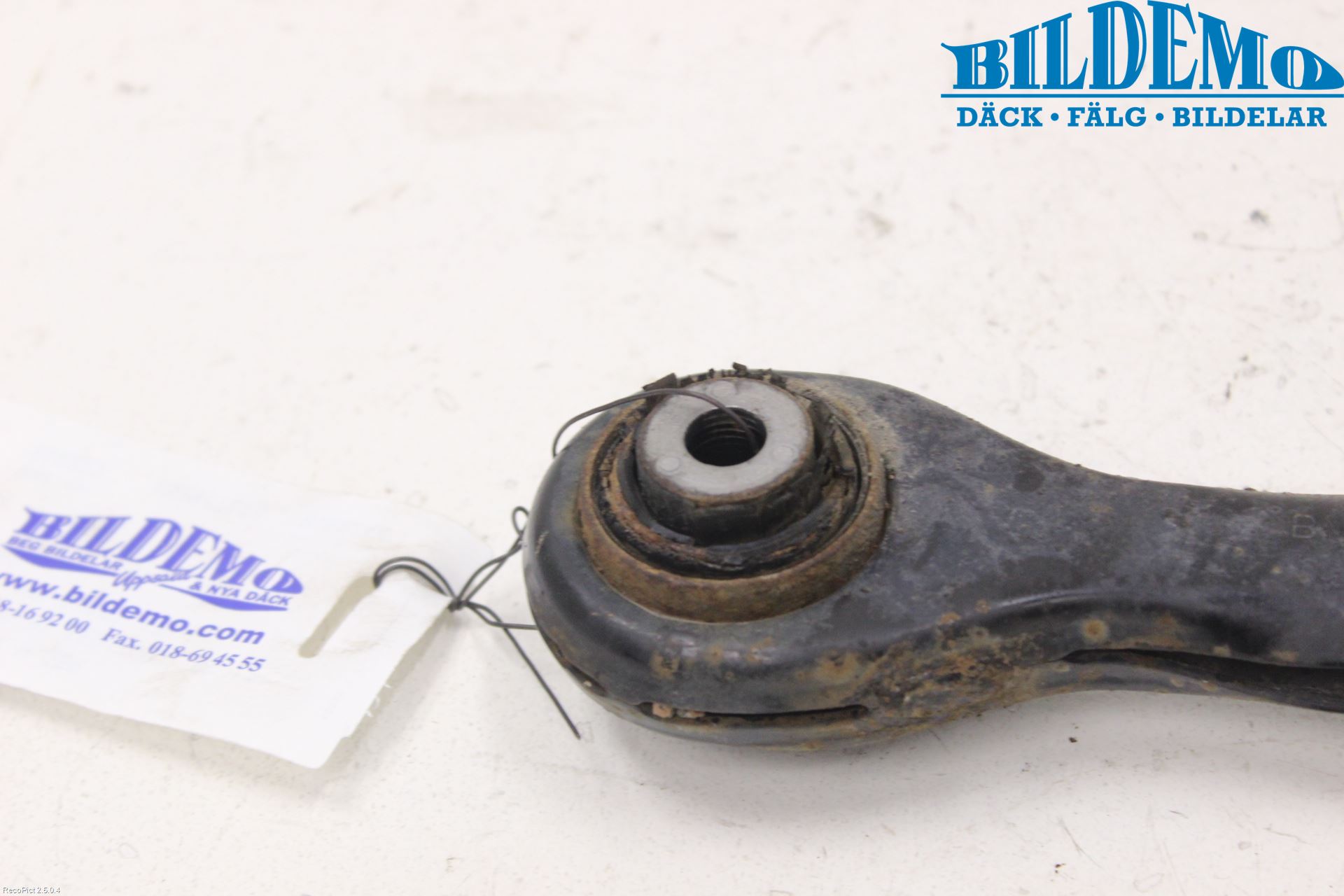 BMW 3 E90/91 SED/TOU 05-12 Bärarm Bak Höger