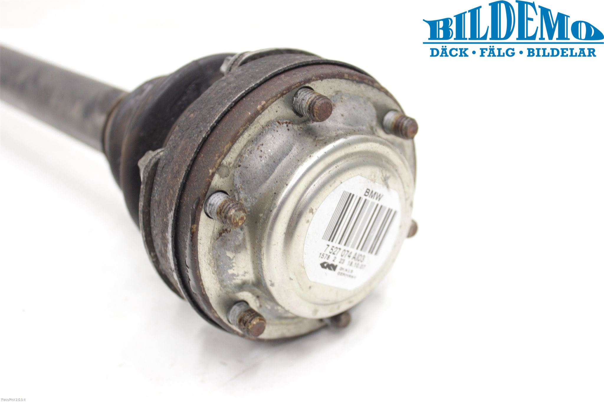 BMW 3 E90/91 SED/TOU 05-12 Drivaxel Bak Höger