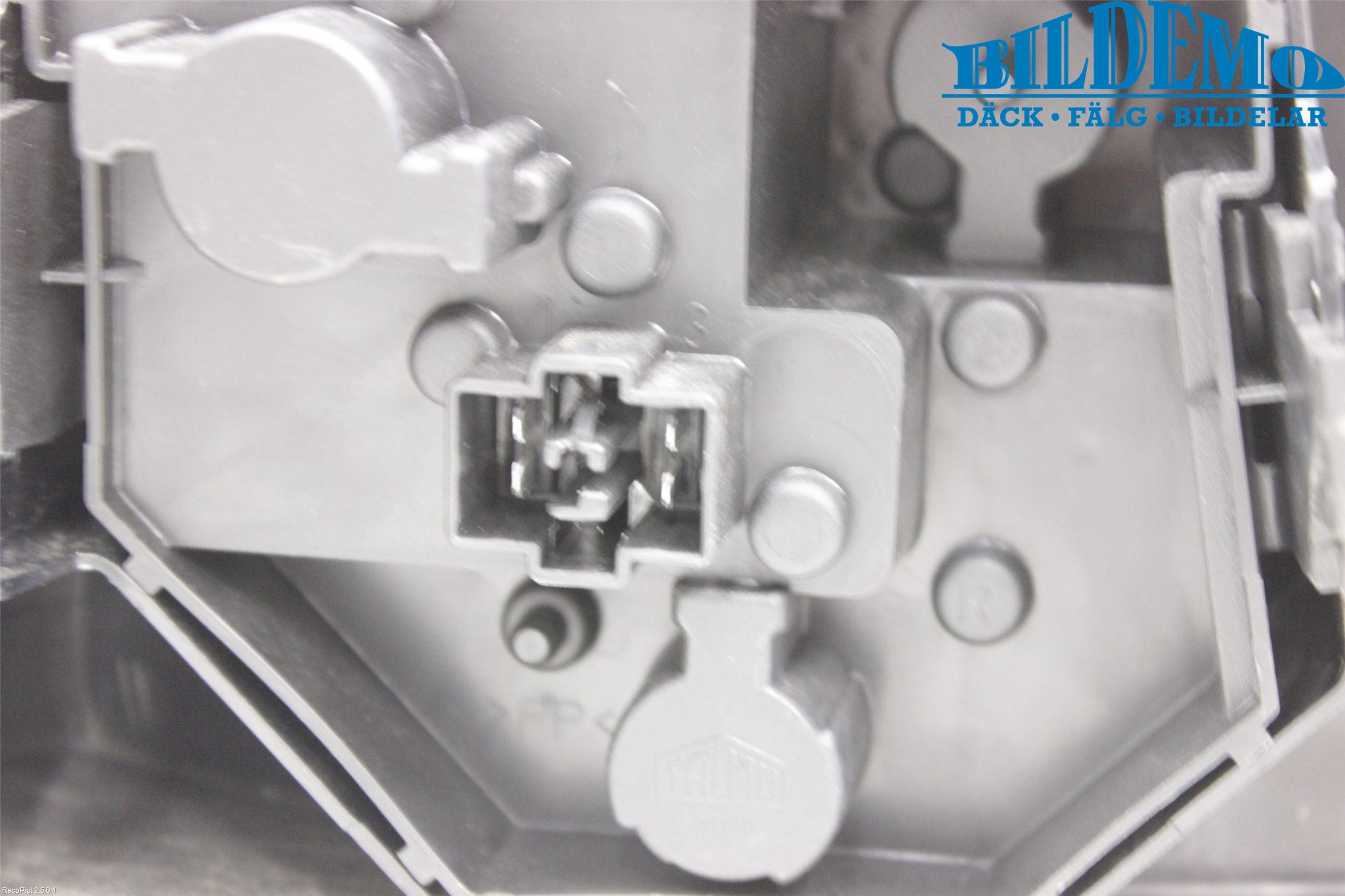 Saab 900      94-98 Bakljus Höger