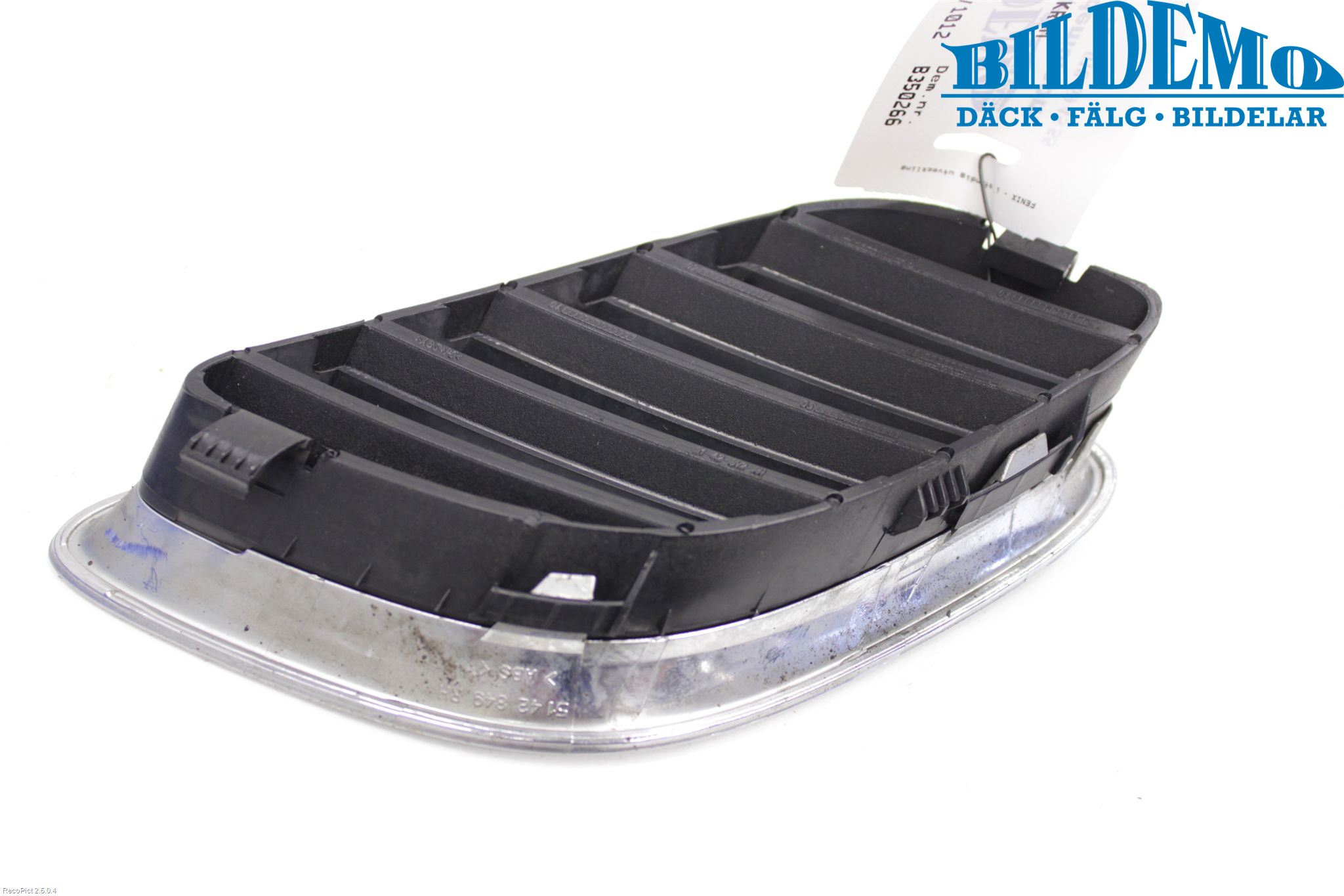 Saab 9-5 -05 Grilldel Höger