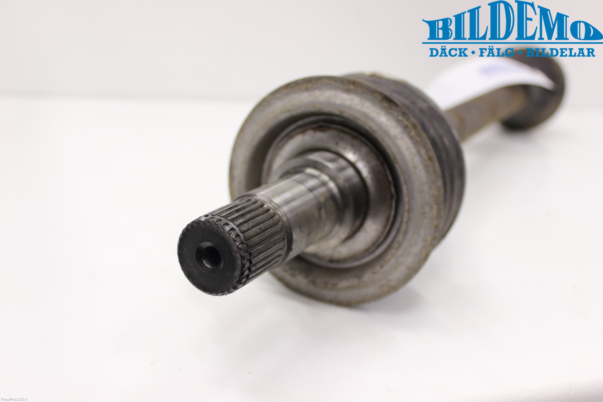 Mercedes-Benz MB S-KLASS (W221) 05-13 Drivaxel Bak Höger