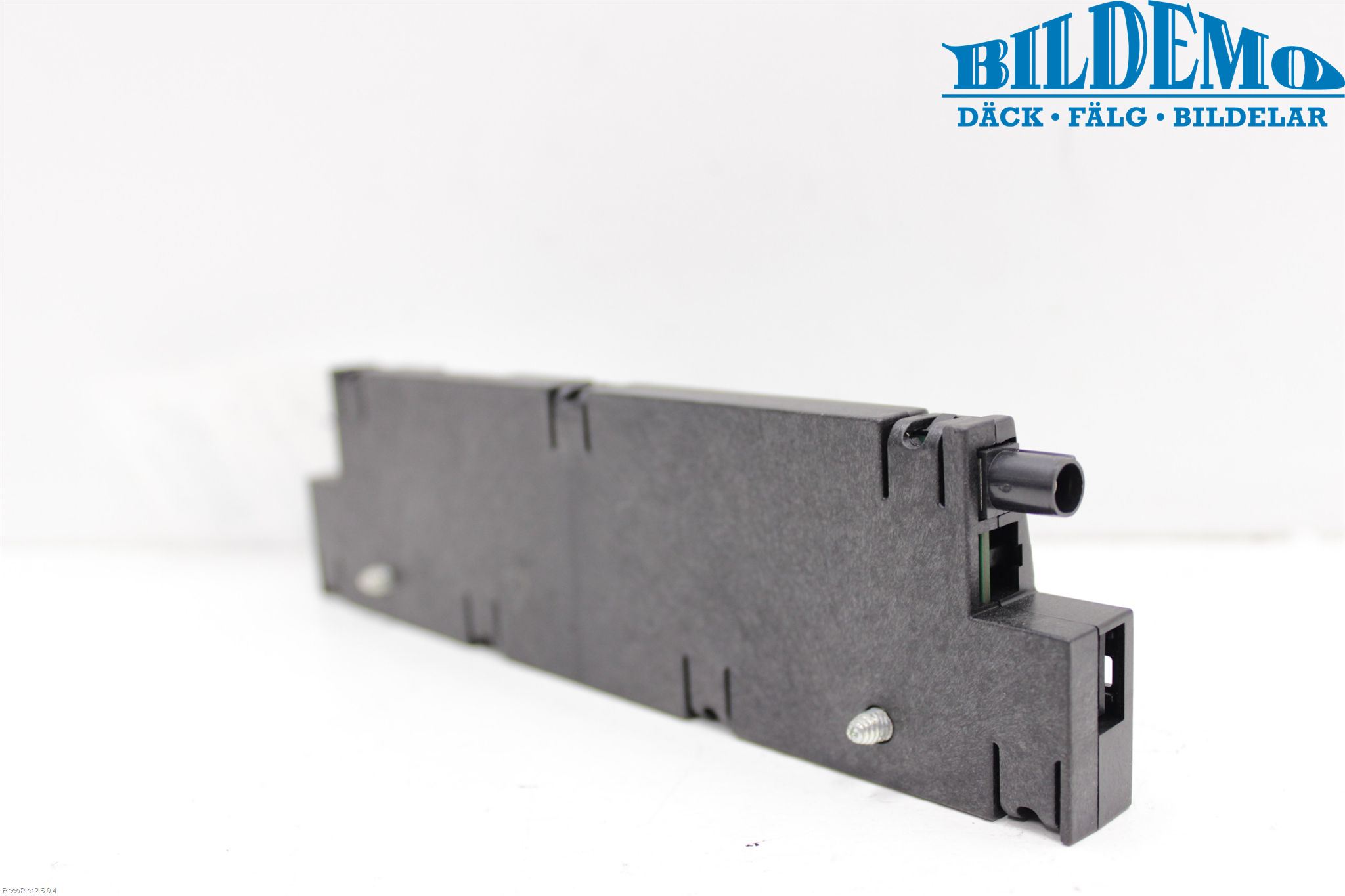 BMW 5 F10/F11/F18 09-17 Antennförstärkare