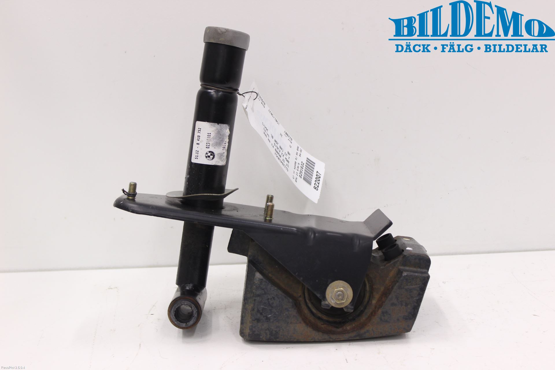 BMW Z3 E36/6    94-02 Stötfångarbärjärn Bak