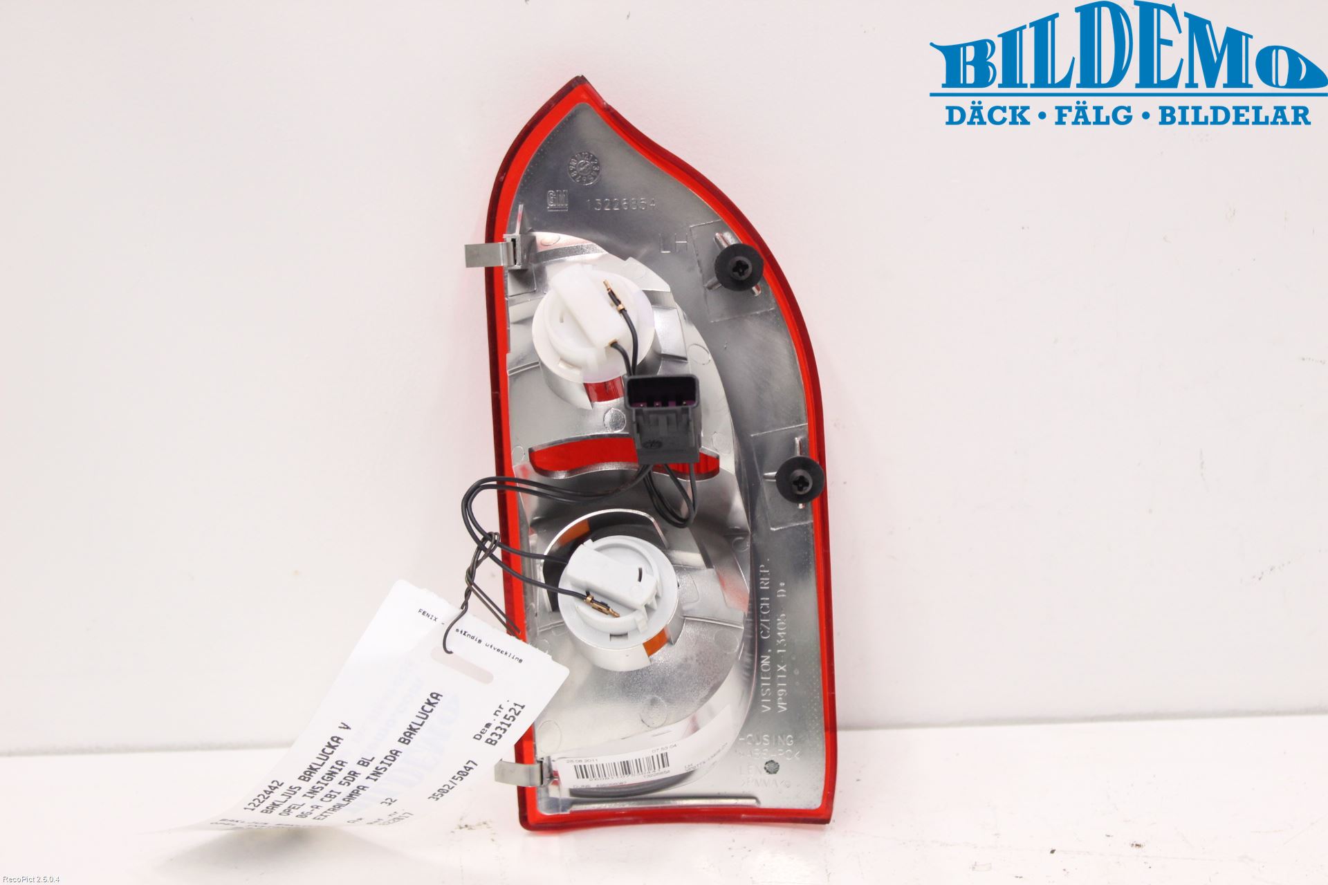 Opel INSIGNIA 09-16 Bakljus Lucka Vä