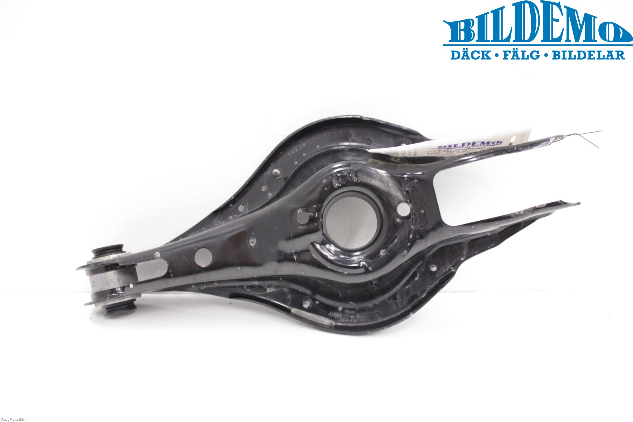 BMW 3 F30/F31/F80 12-19 Bärarm Bak Höger
