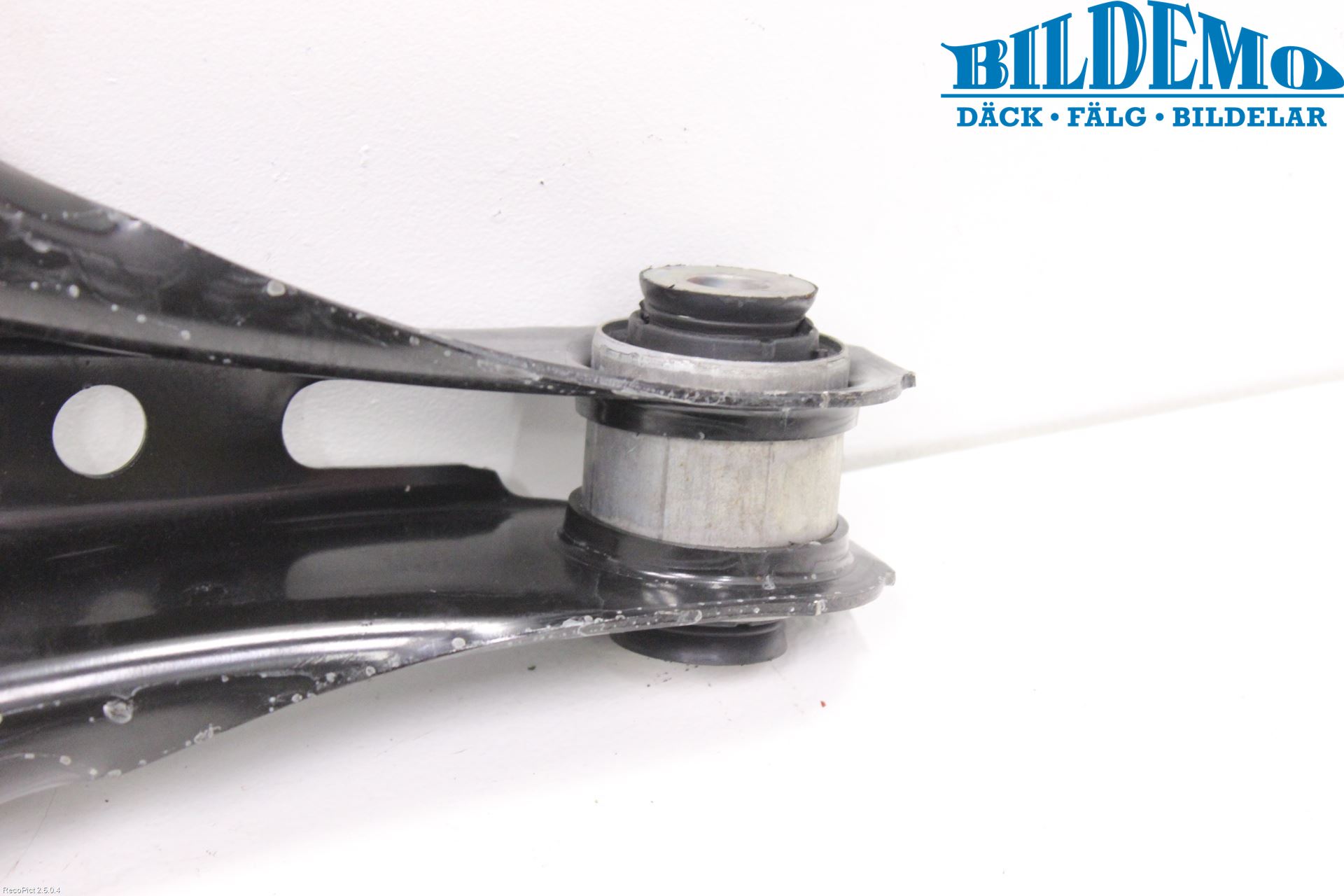 BMW 3 F30/F31/F80 12-19 Bärarm Bak Höger