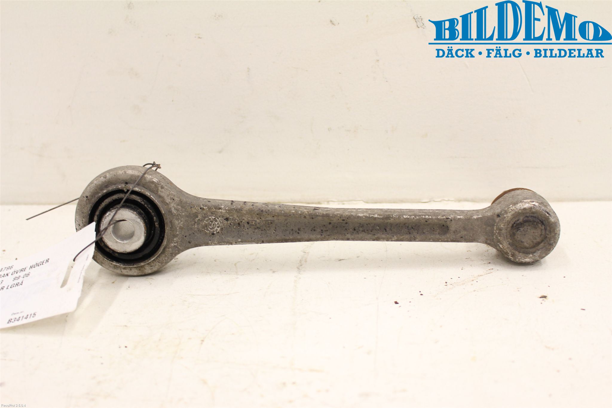 BMW X5 E53     99-06 Bärarm Bak Övre Höger