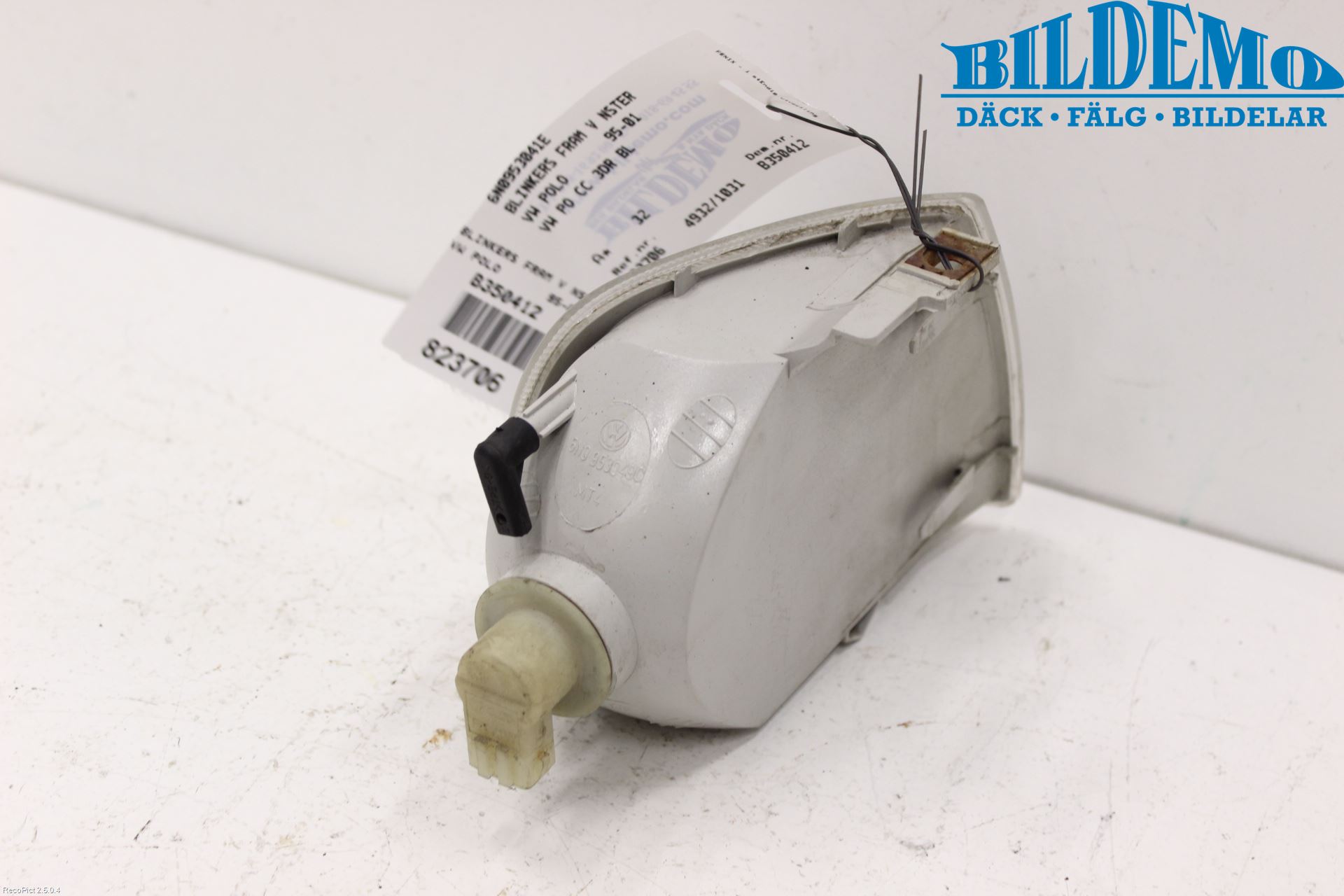 Volkswagen VW POLO 95-01 Blinkers Fram Vänster