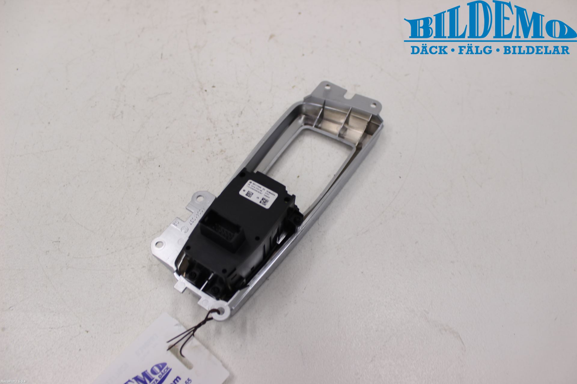BMW X3 F25 10-17 Strömställare Parkeringsbroms