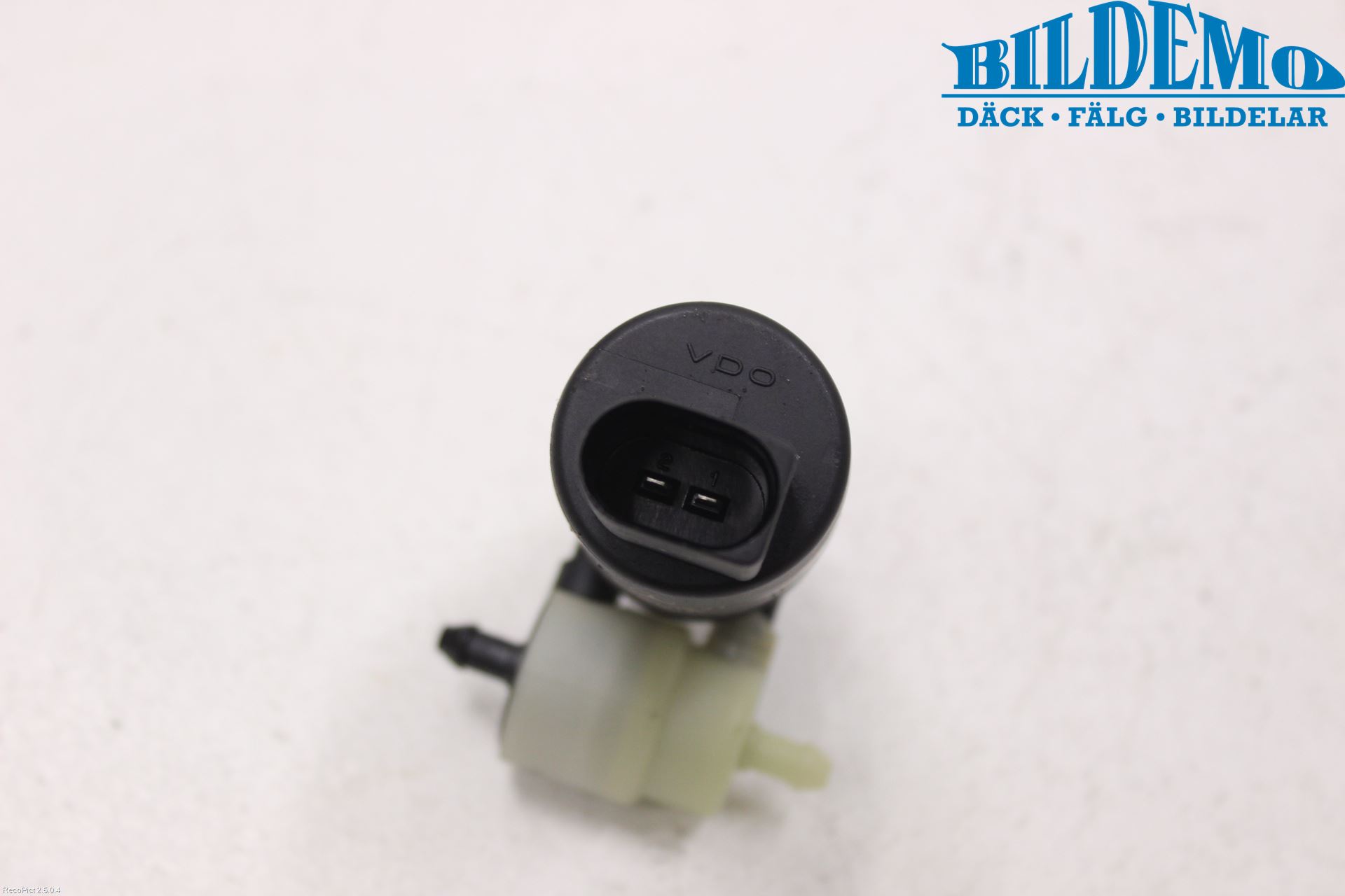 Mercedes-Benz MB C-KLASS (W204) 07-15 Spolarpump Vindruta