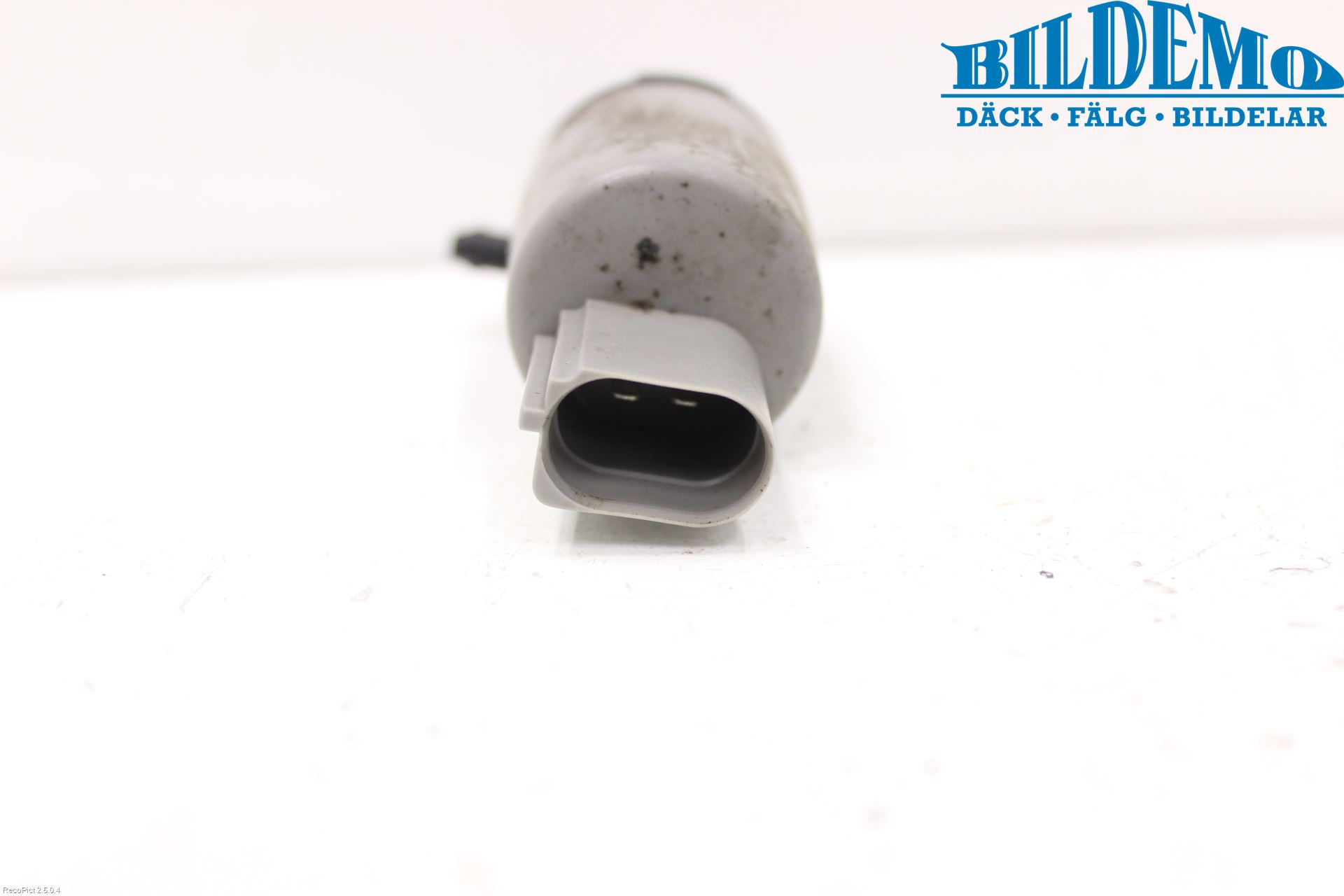 BMW 7 E65/66    00-08 Spolarpump Vindruta