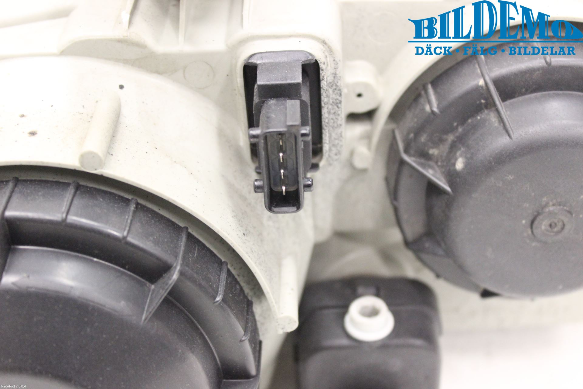 Saab 9-5 -05 Strålkastare Vänster