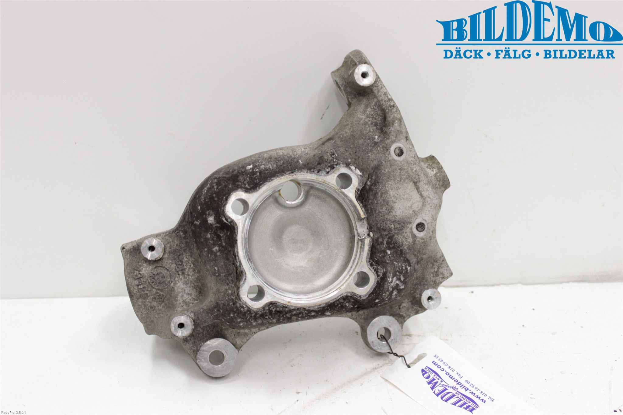 BMW 7 E65/66    00-08 Styrspindel Lagerhus Hö