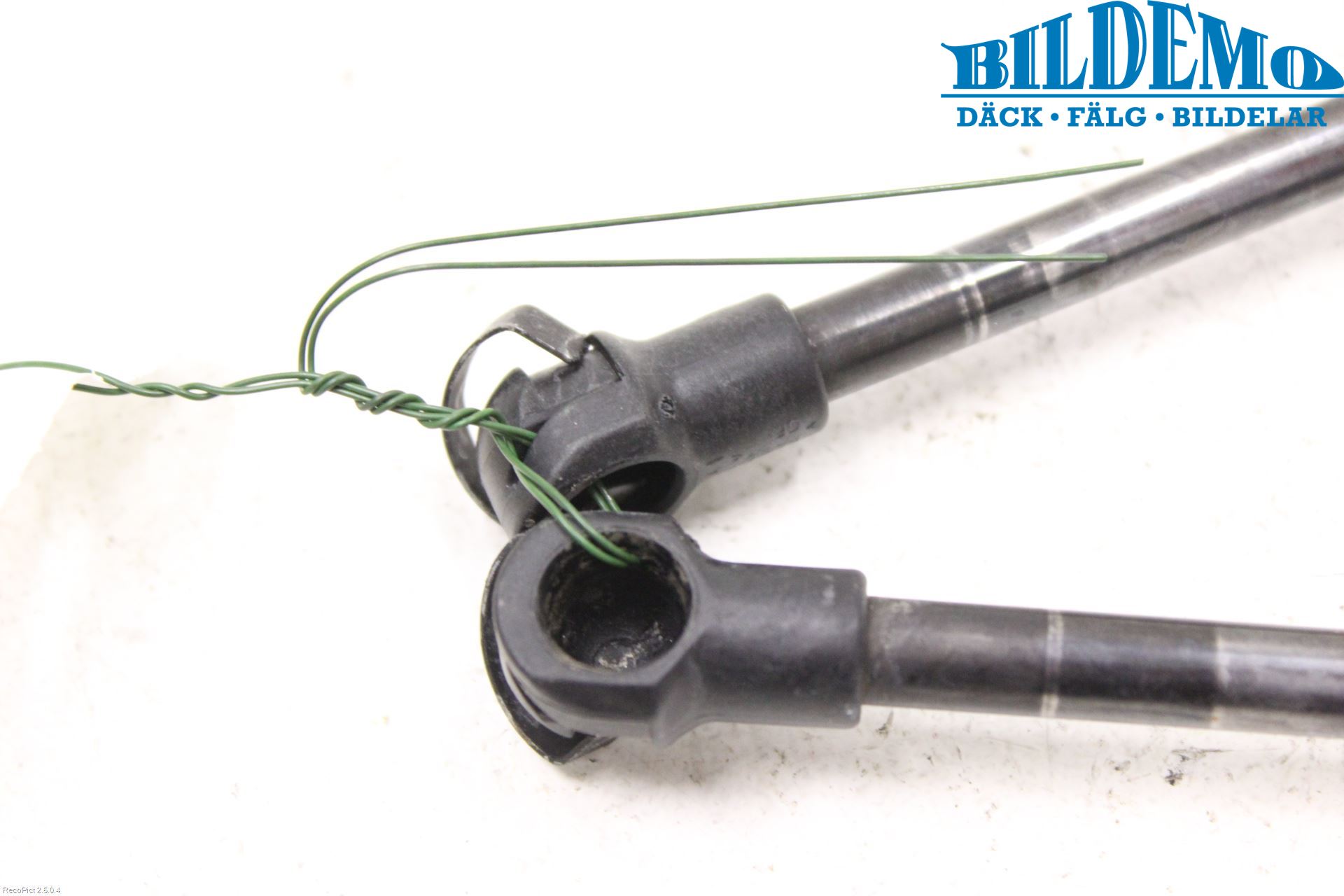 BMW 1 E87/81 5D/3D 03-11 Gasfjäder Baklucka