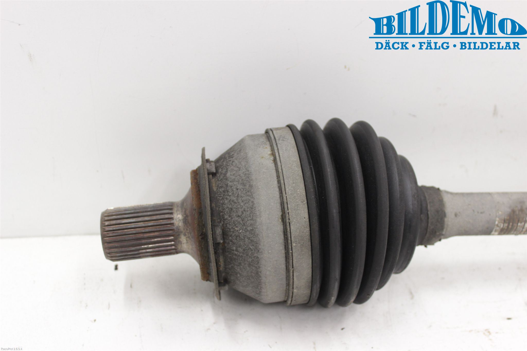 Mercedes-Benz MB B-KLASS (W246/W242) 12-19 Drivaxel Fram Vänster