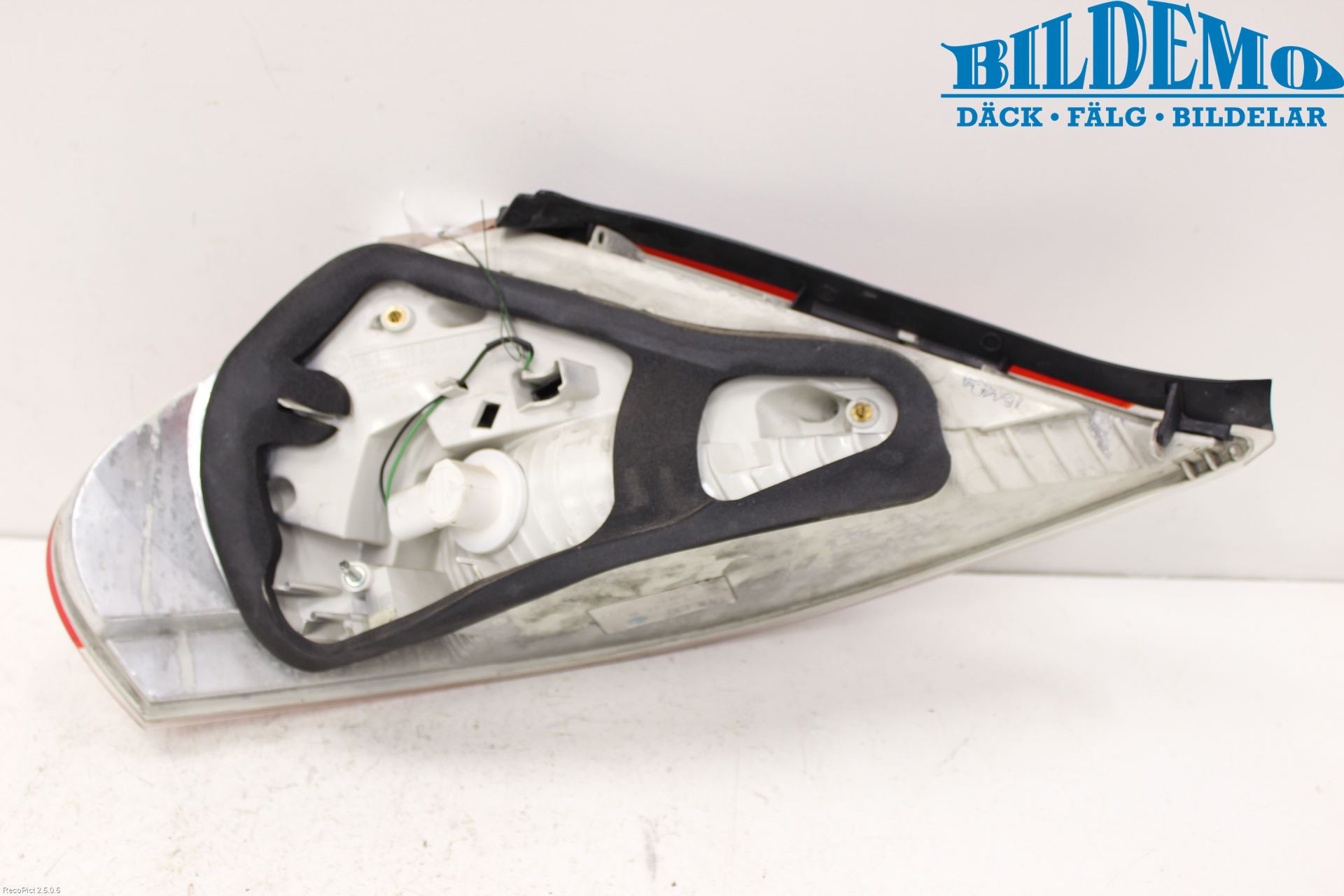 BMW 6 E63/64    02-10 Bakljus Höger