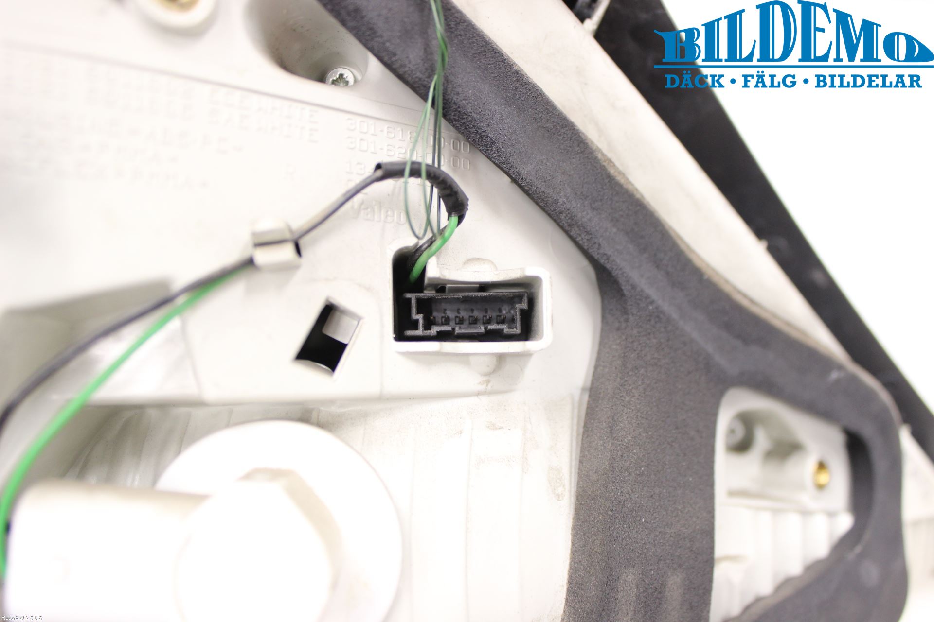 BMW 6 E63/64    02-10 Bakljus Höger