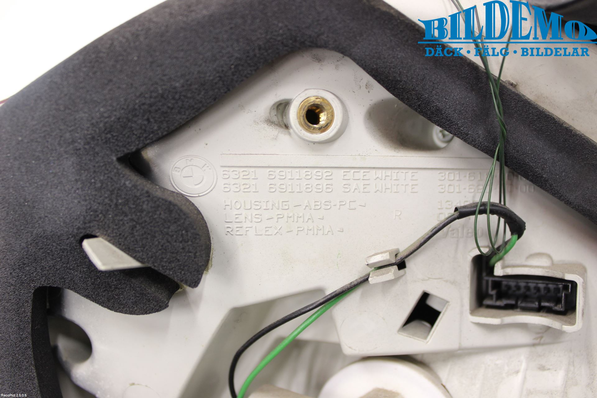 BMW 6 E63/64    02-10 Bakljus Höger