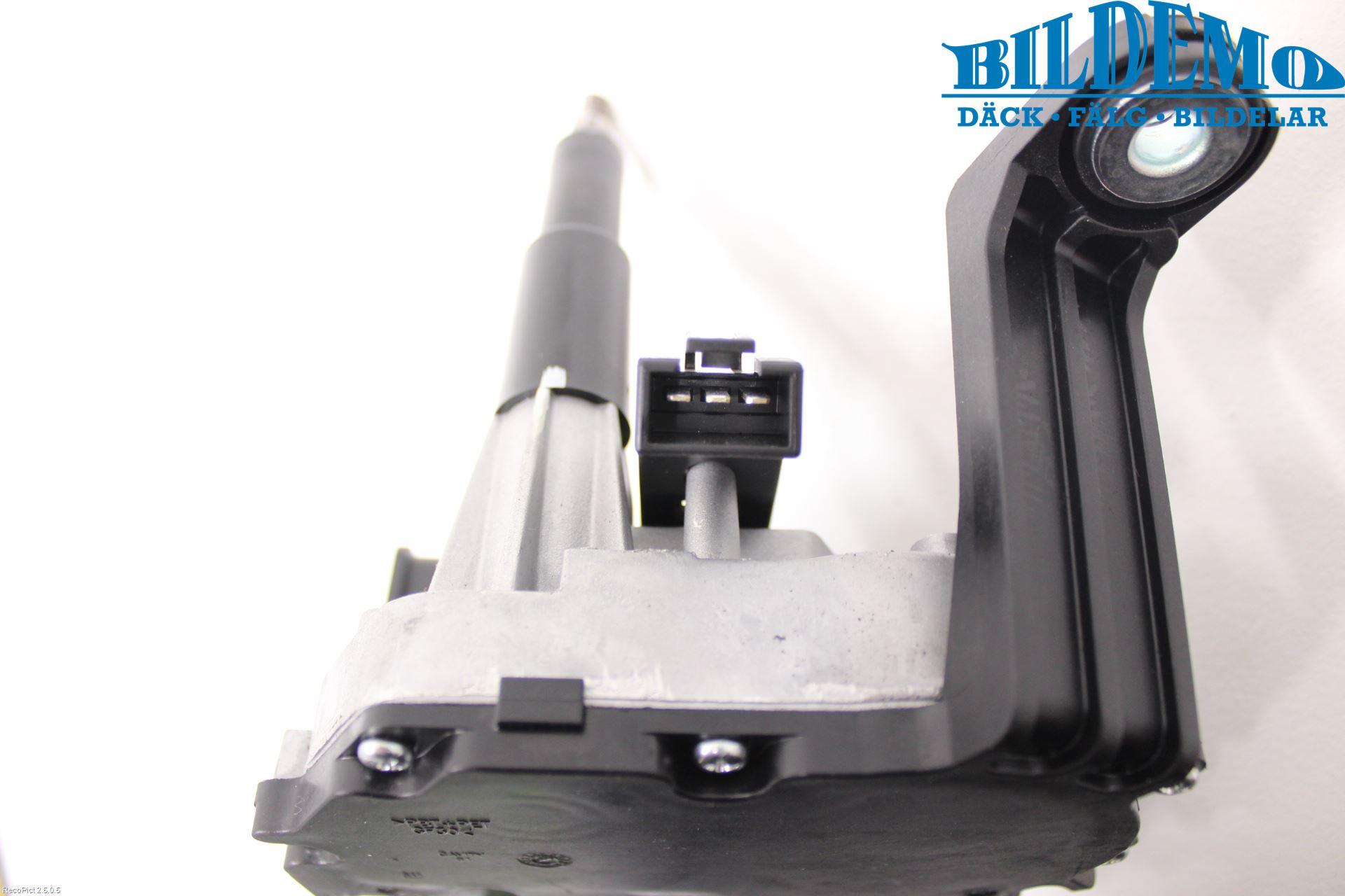 Opel ASTRA J 10-15 Torkarmotor Baklucka