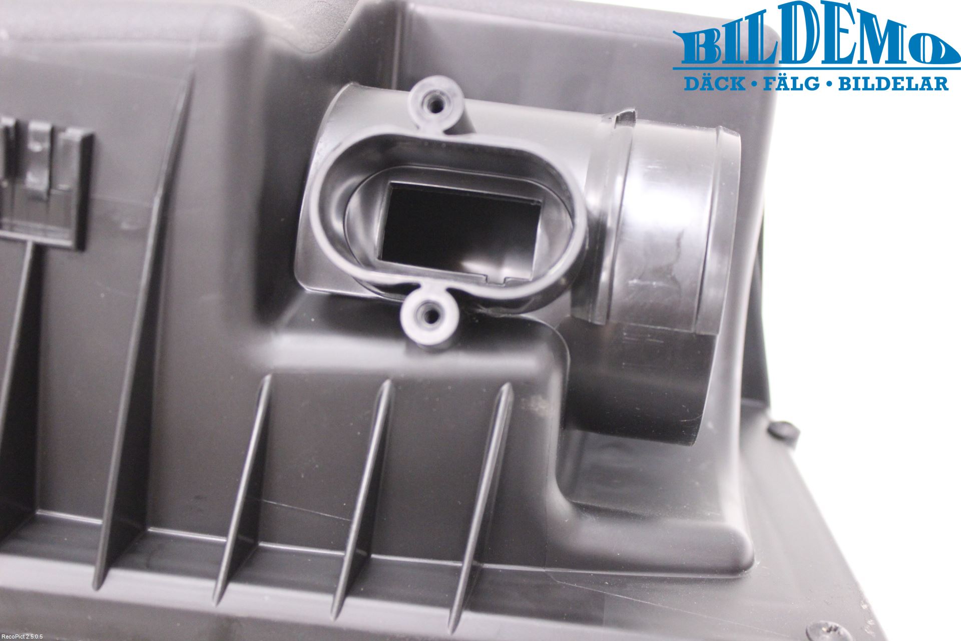 Opel ASTRA J 10-15 Luftrenare